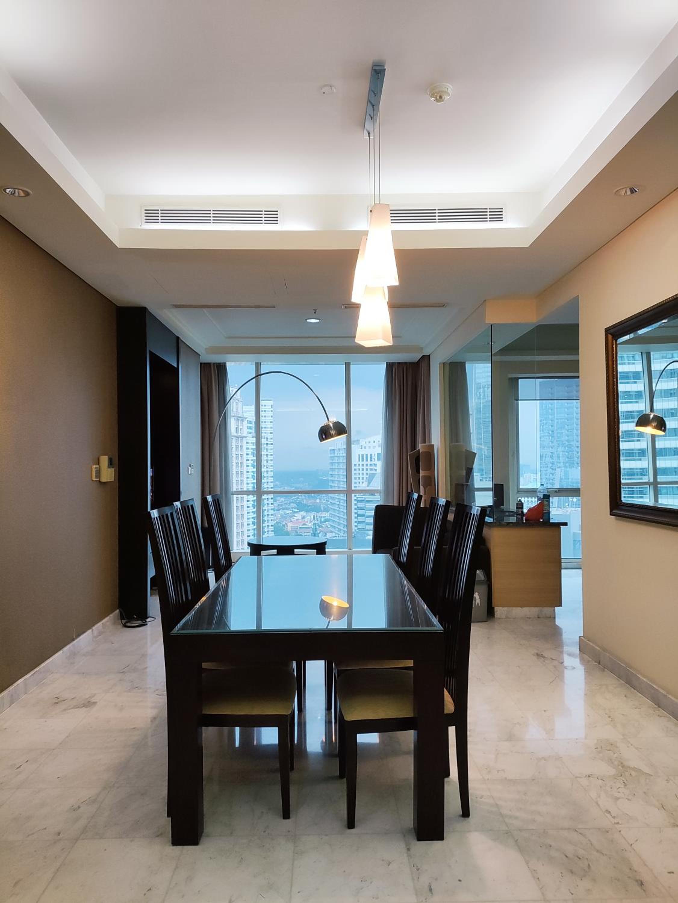 Apartement The Peak Sudirman