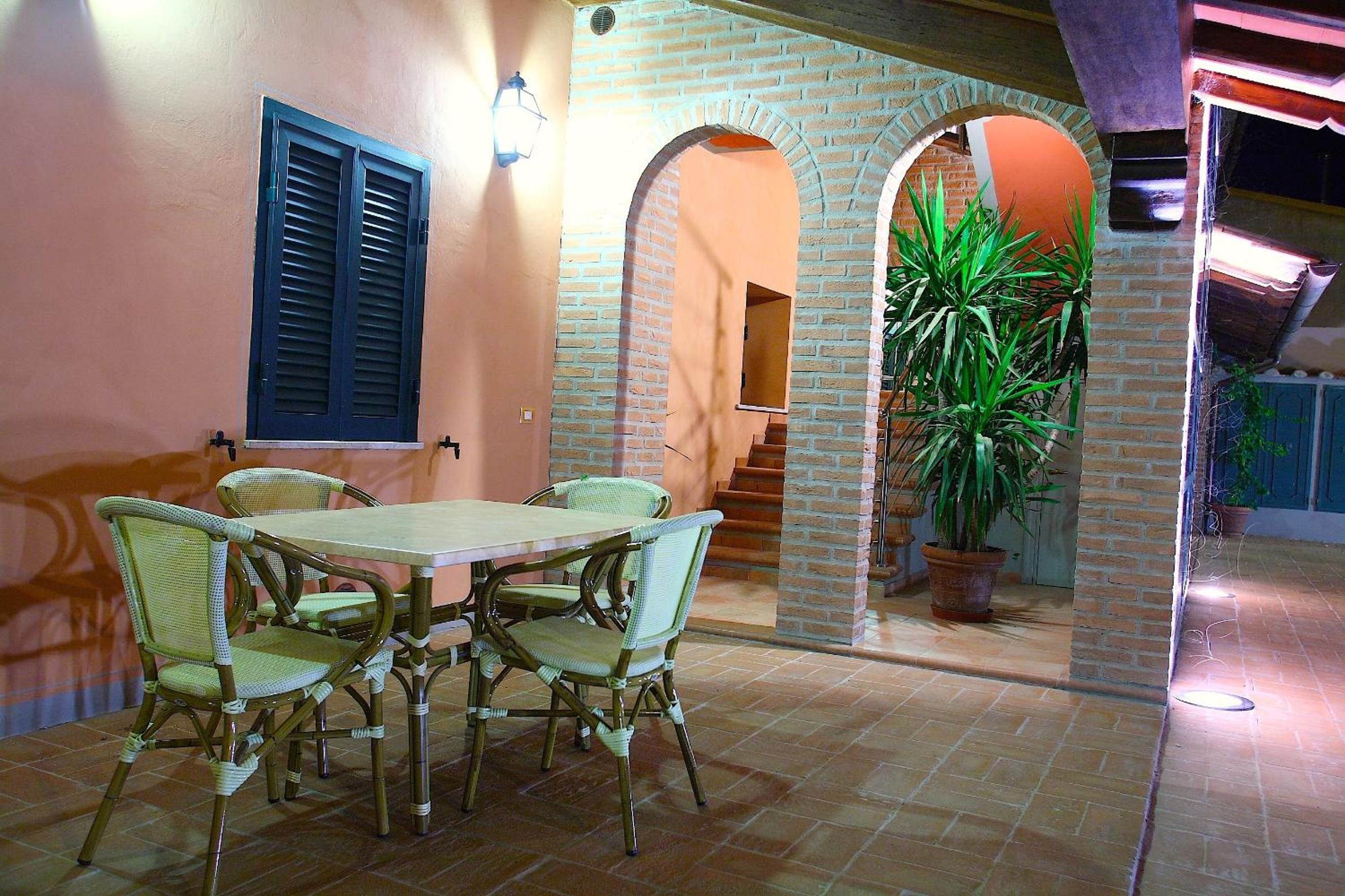 Residenze L'Uncinaia Holiday House