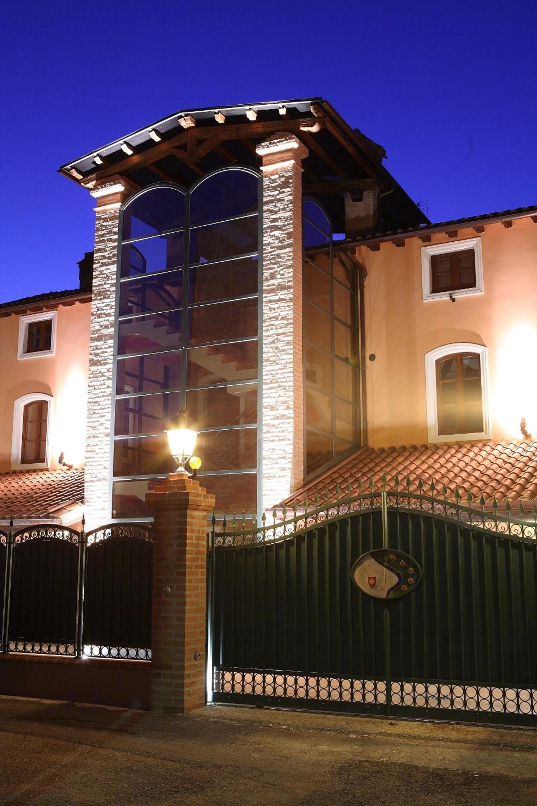 Residenze L'Uncinaia Holiday House