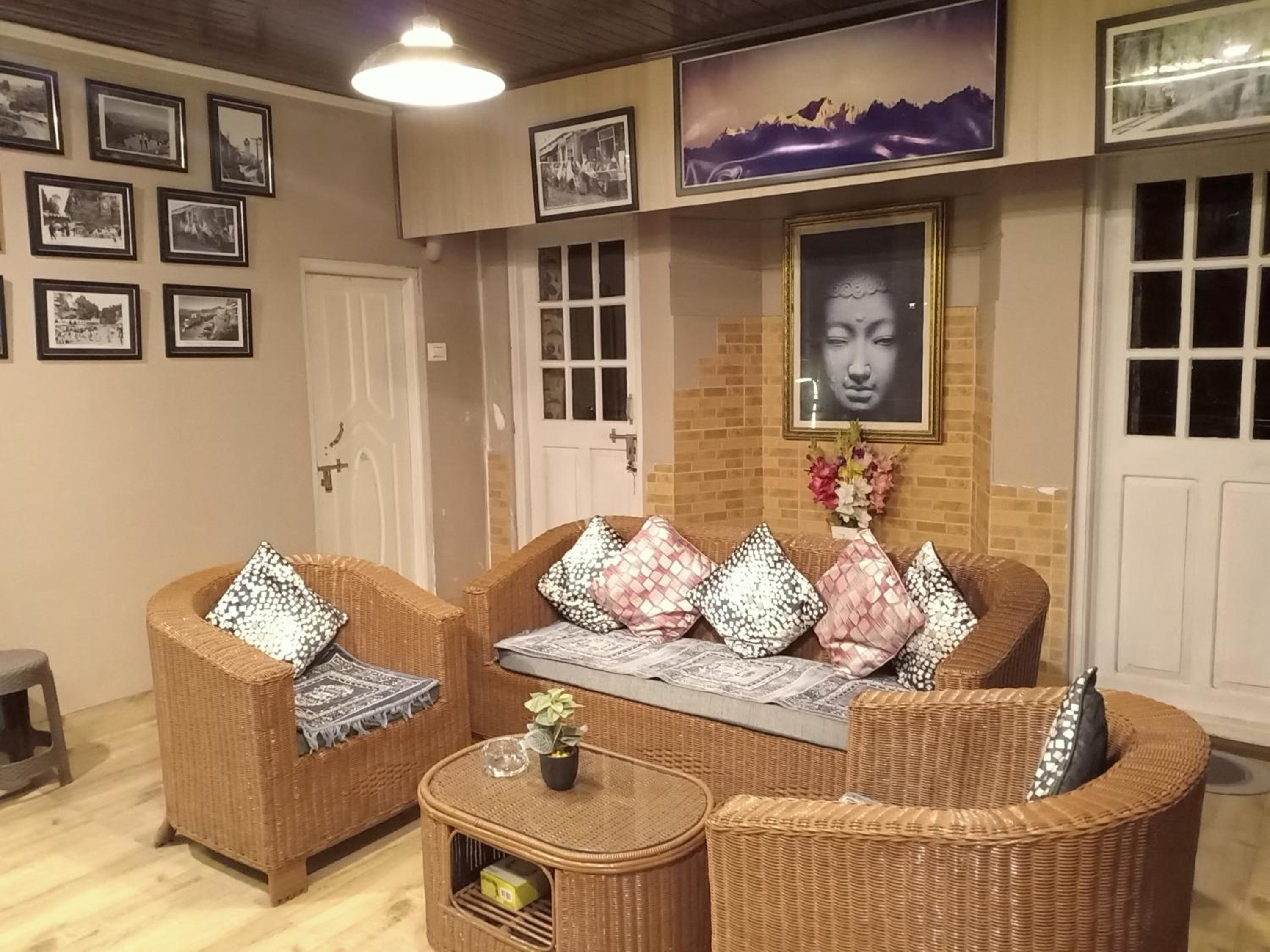 Pinewood Homestay