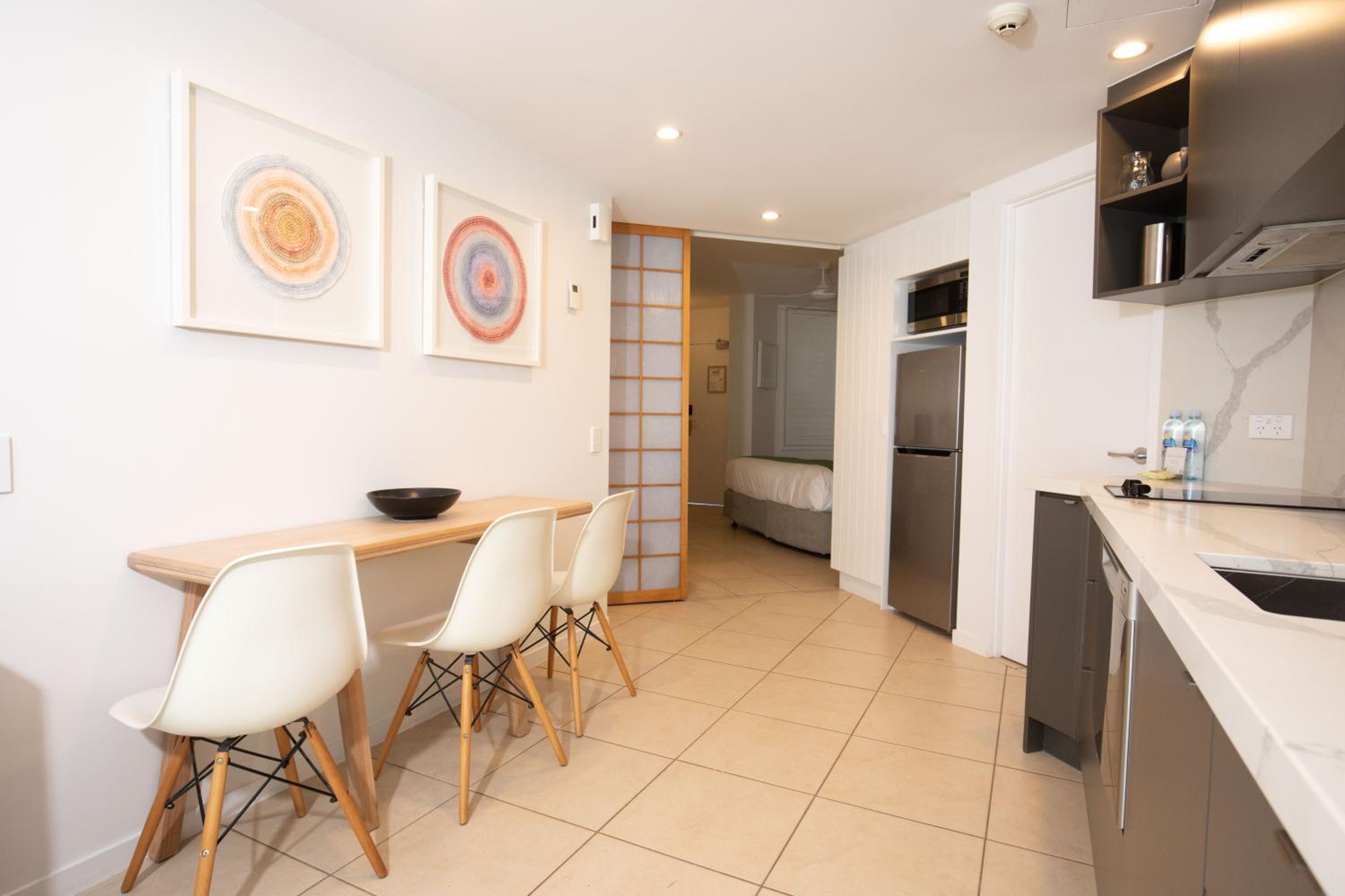 71 Hastings - Beachfront