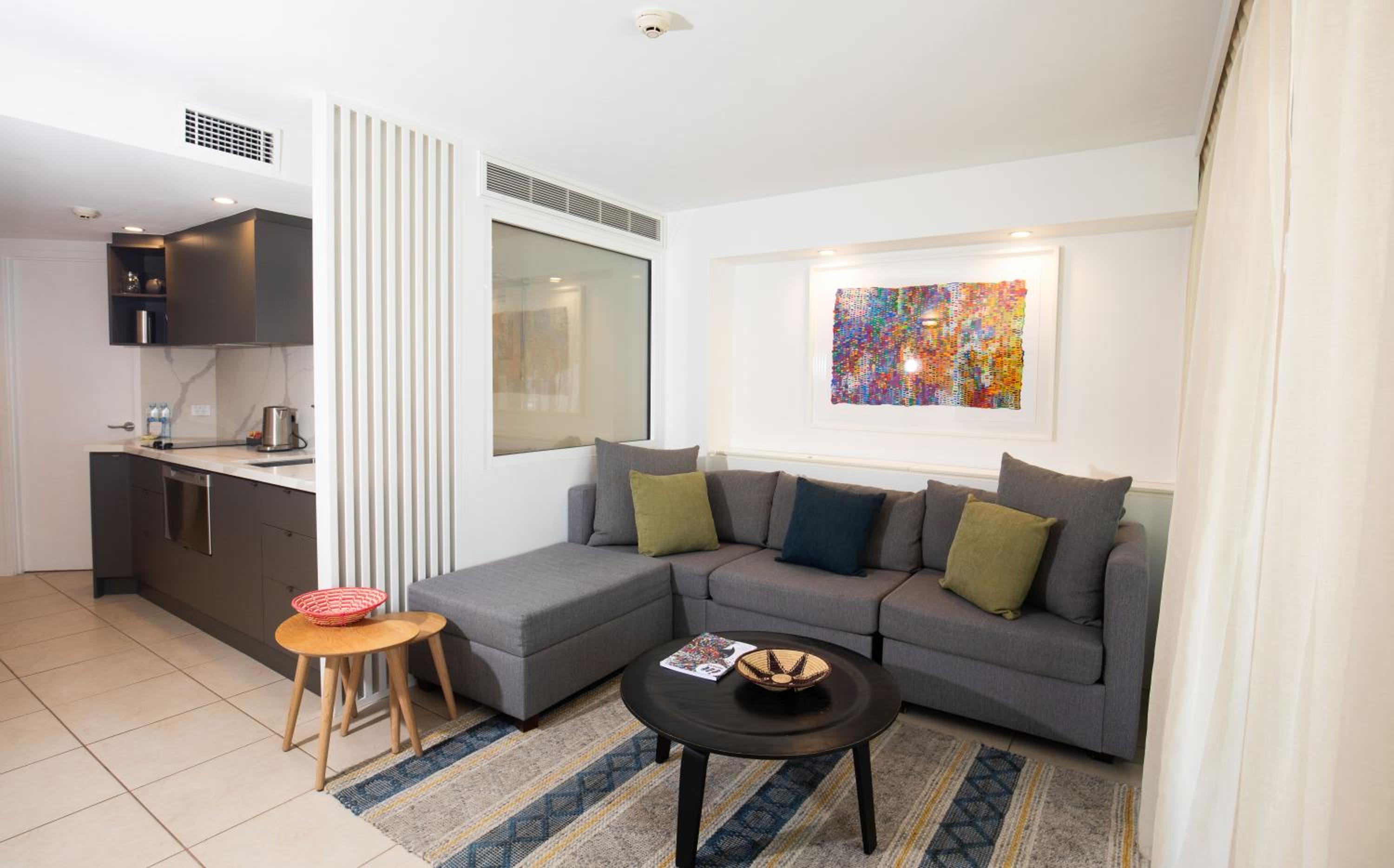 71 Hastings - Beachfront