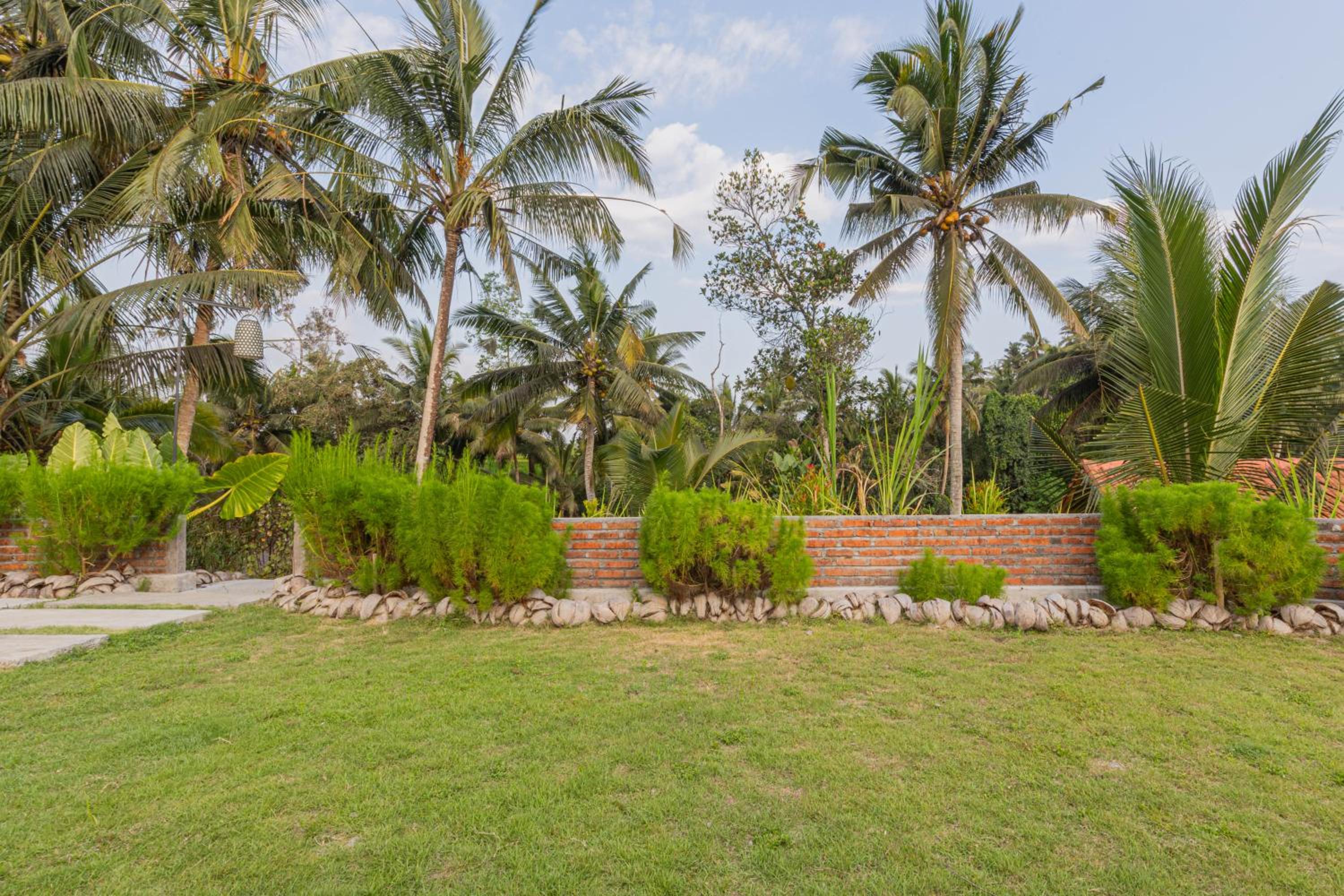Kubu Selat Villa and Glamping view 2