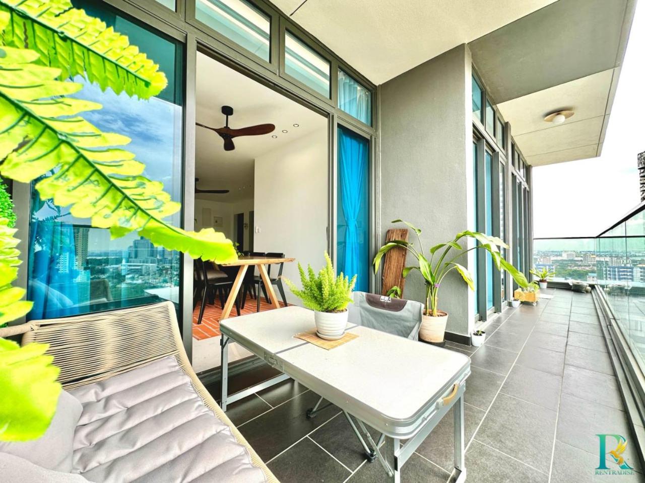 Setia Sky 88 by RR JBcity