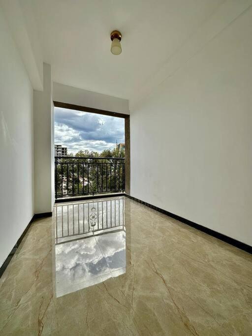 Cozy Spacious Modern Apartment in the Hearth of Nairobi, Kilimani