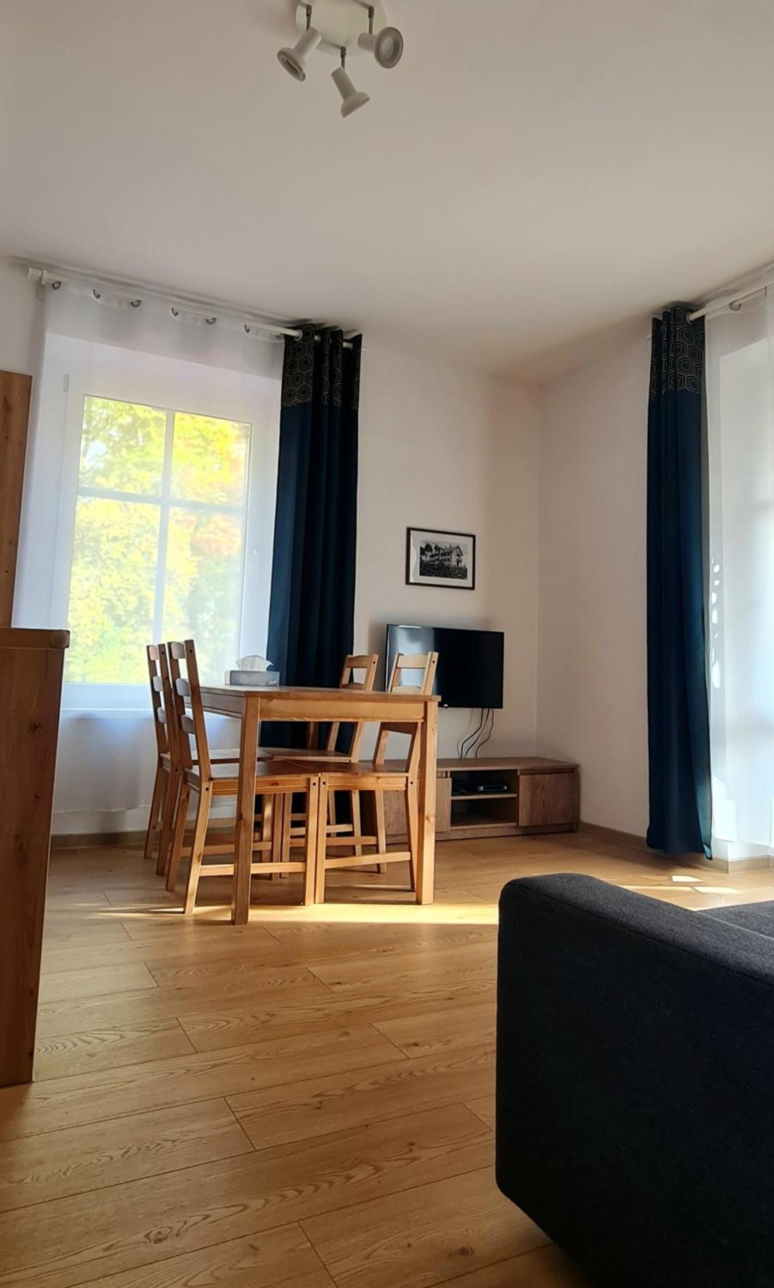 Apartamenty Dębowa 3