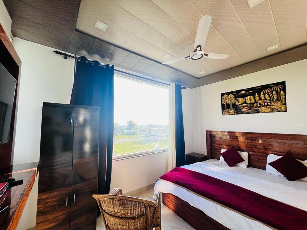 GREEN DANDI HOMESTAY