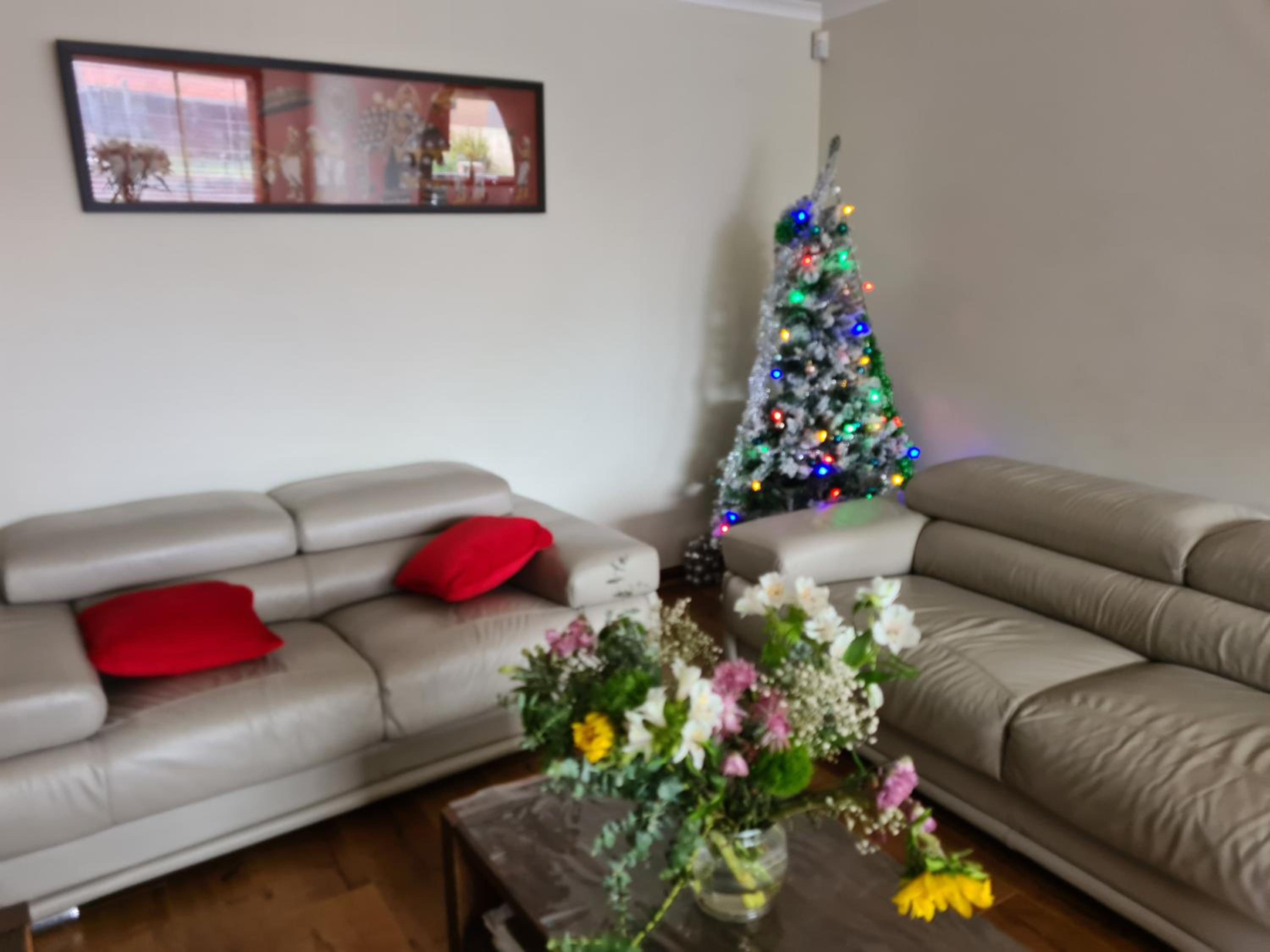 Clayton Living Town House at Monash Doorstep