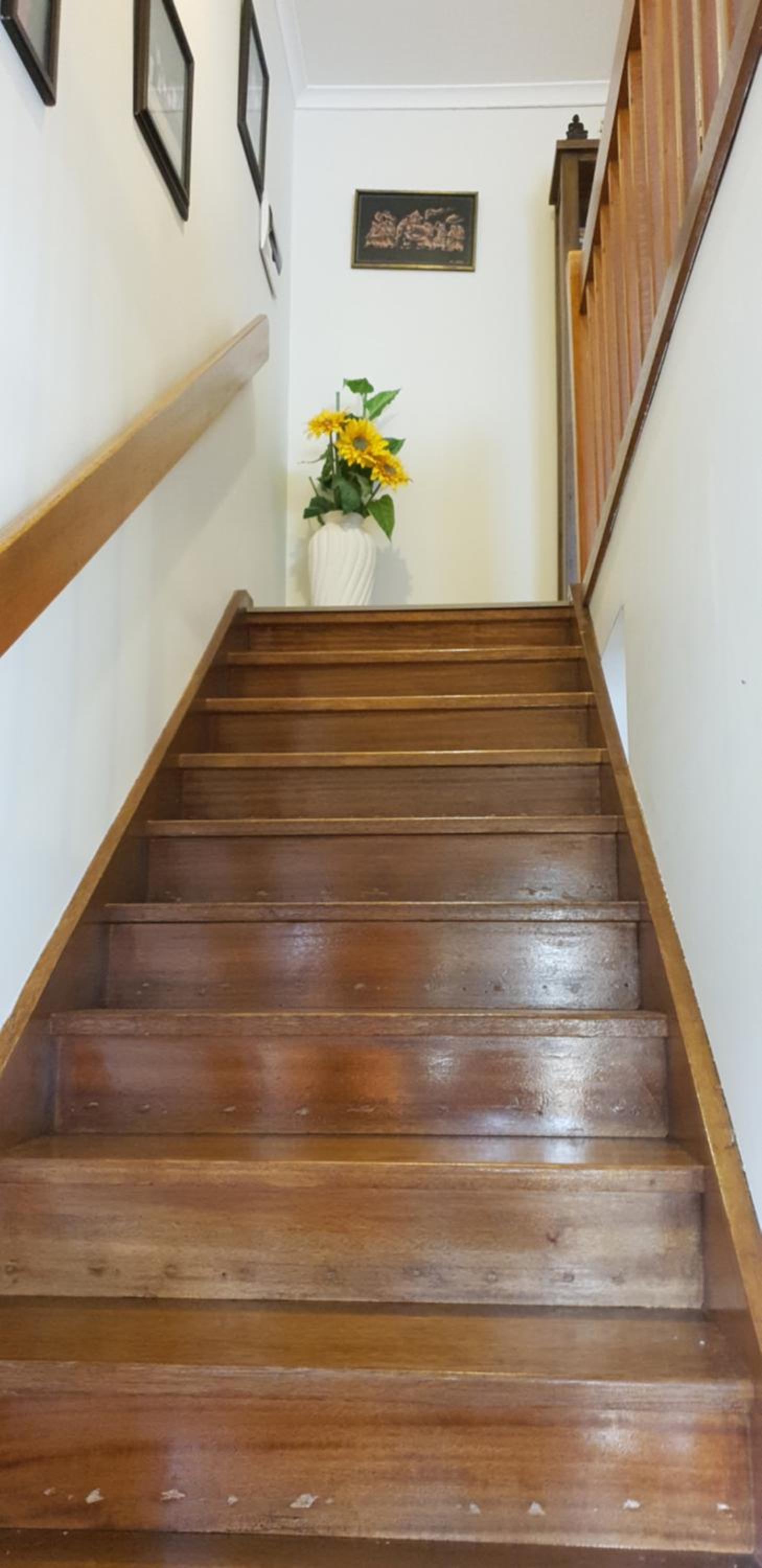 Clayton Living Town House at Monash Doorstep