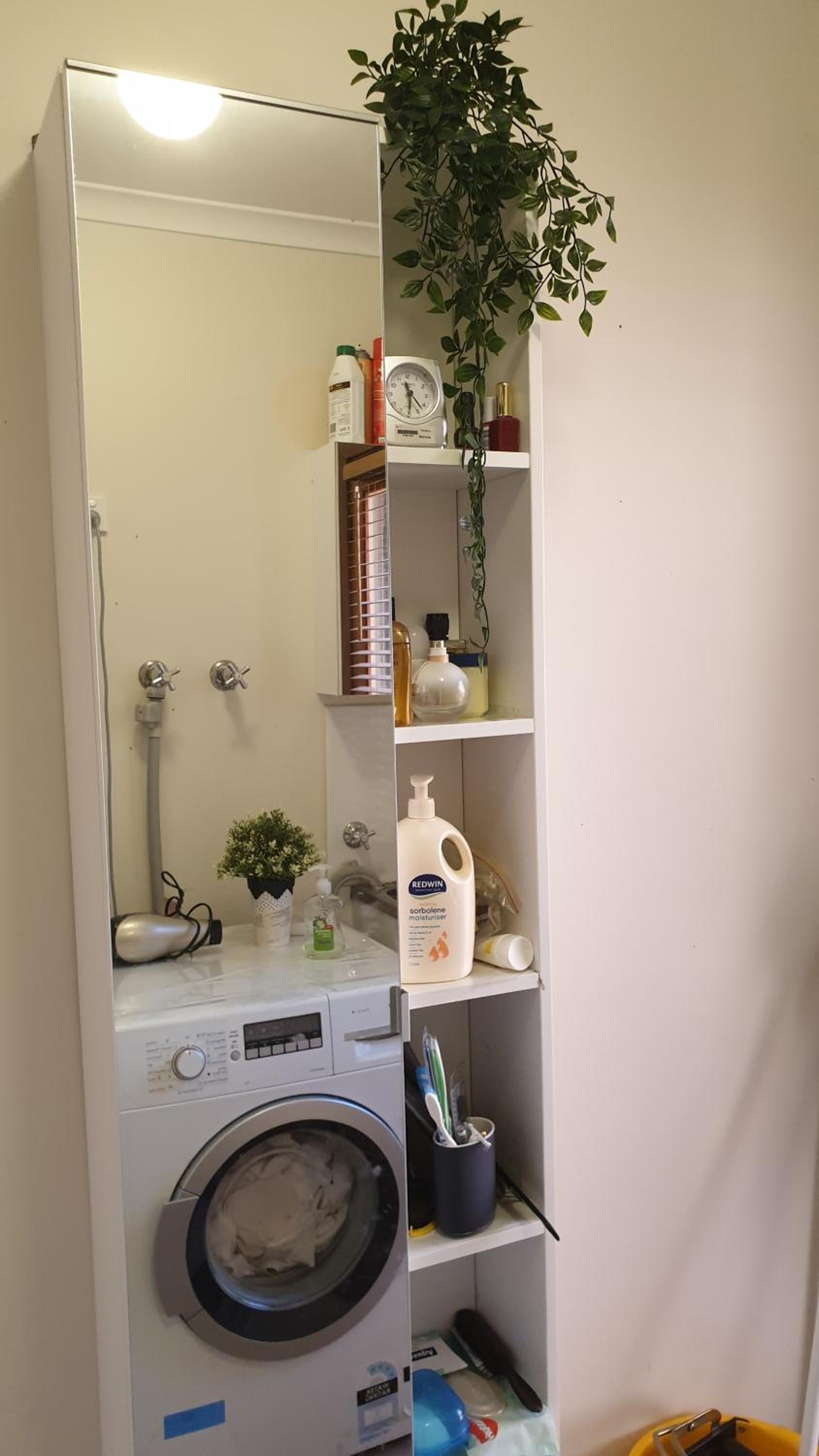 Clayton Living Town House at Monash Doorstep