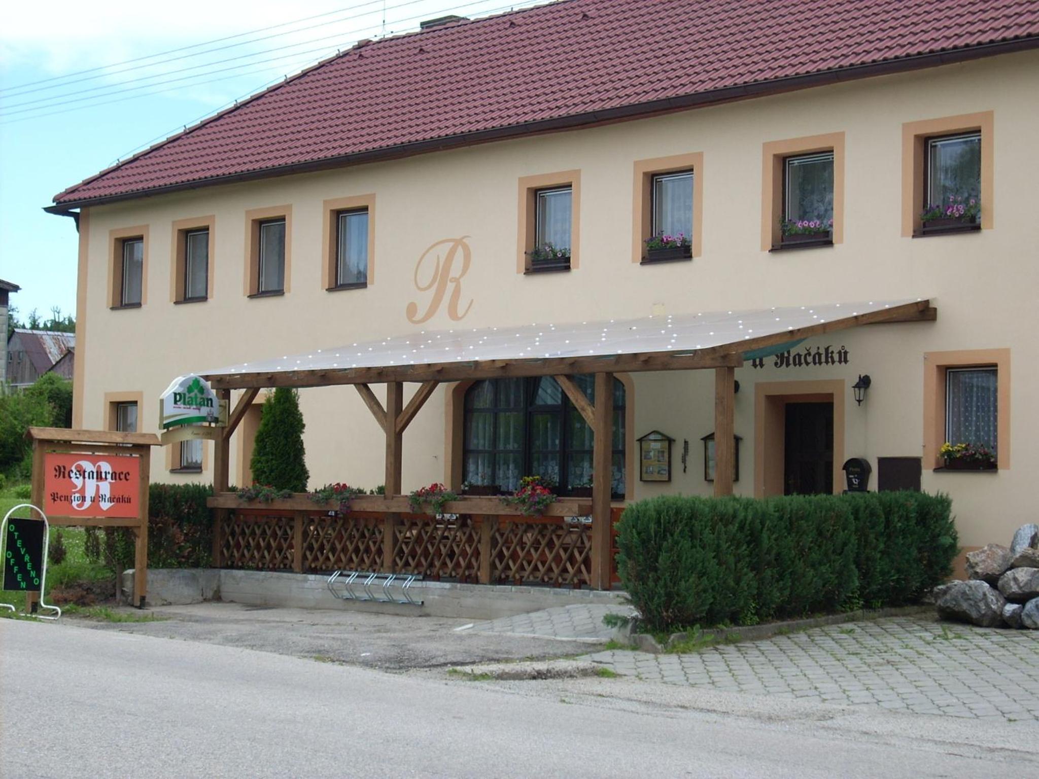 Hotel Penzion U Račáku