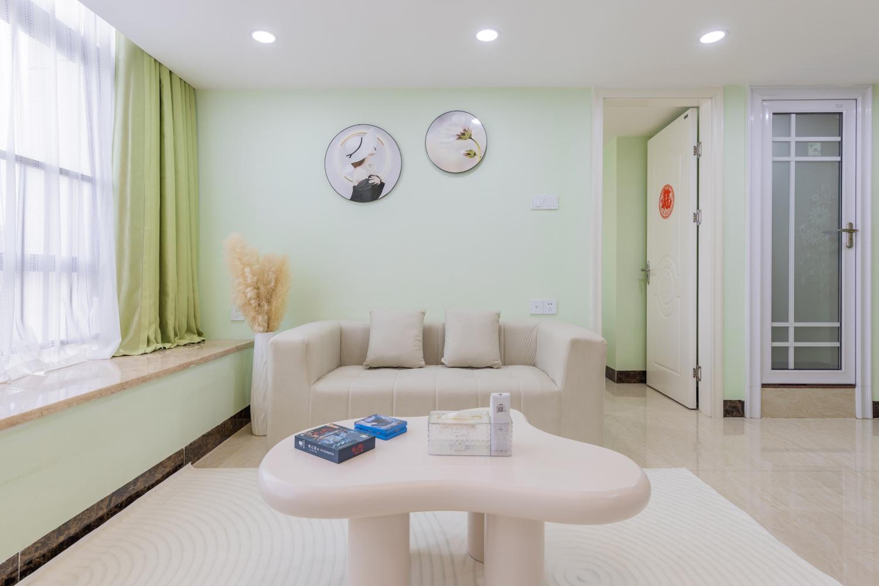 Lavendar Duplex Apartment