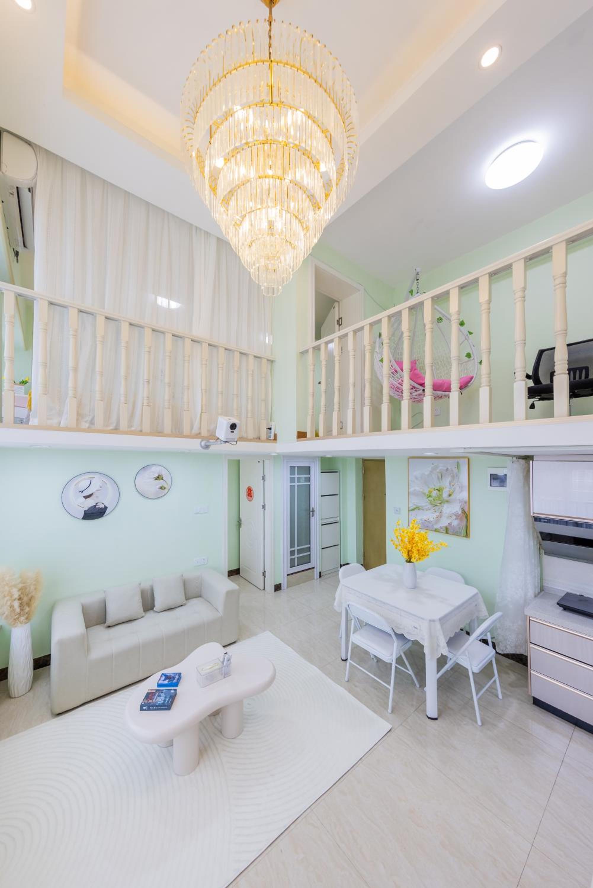 Lavendar Duplex Apartment