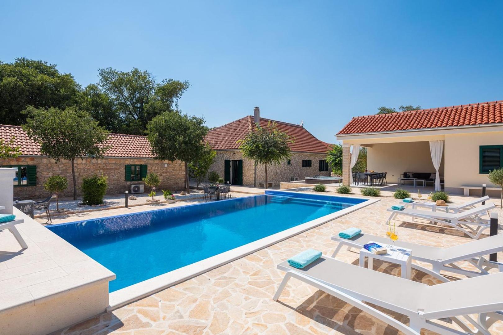 Tosic Estate - Villa, Vineyards and Winery view 4