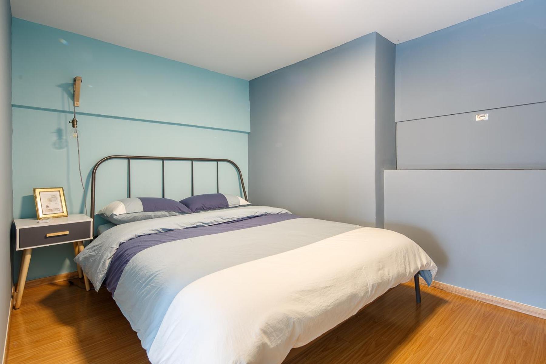 Lavendar Duplex Apartment