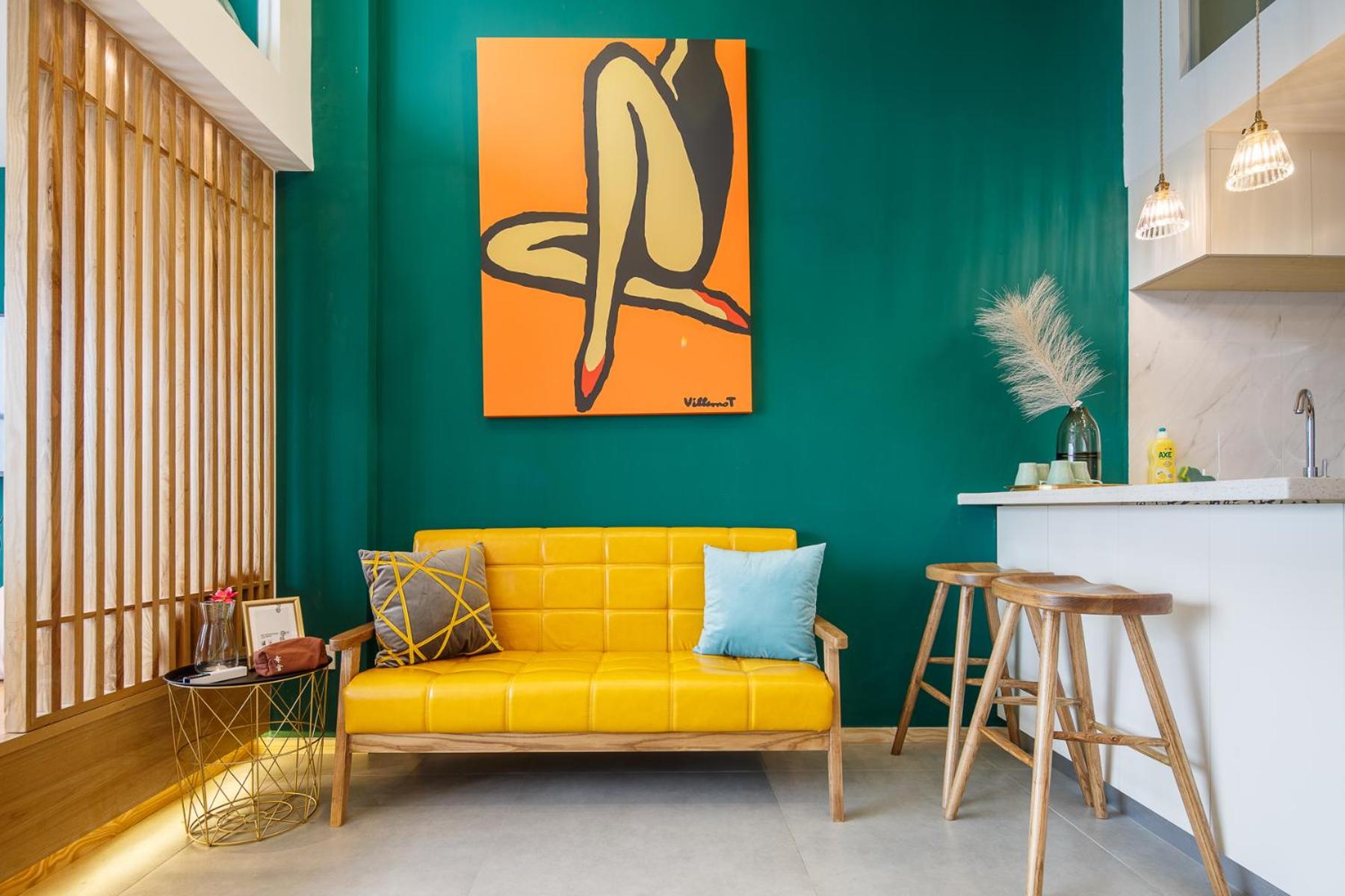 Lavendar Duplex Apartment