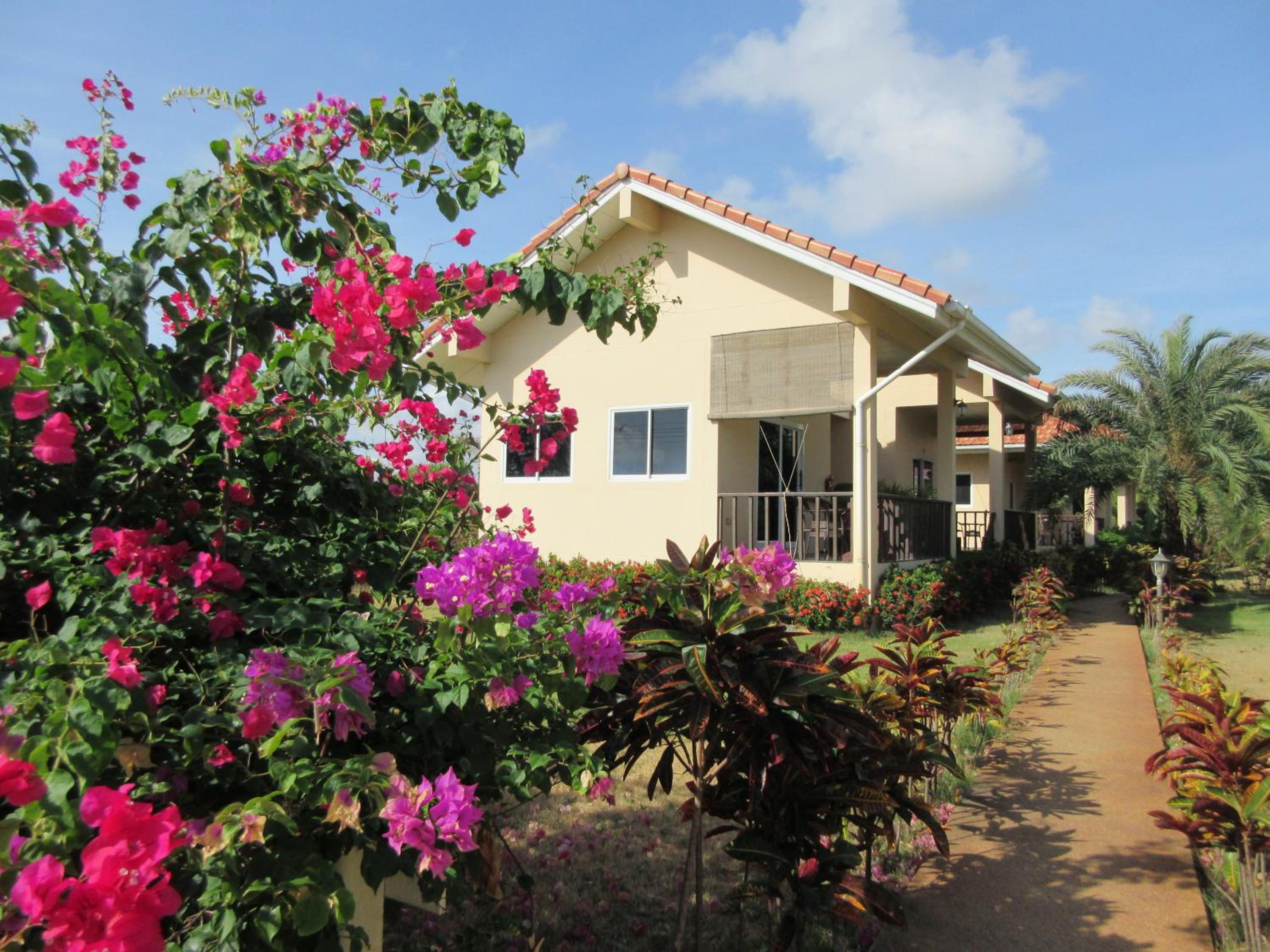 Ao Thai Resort