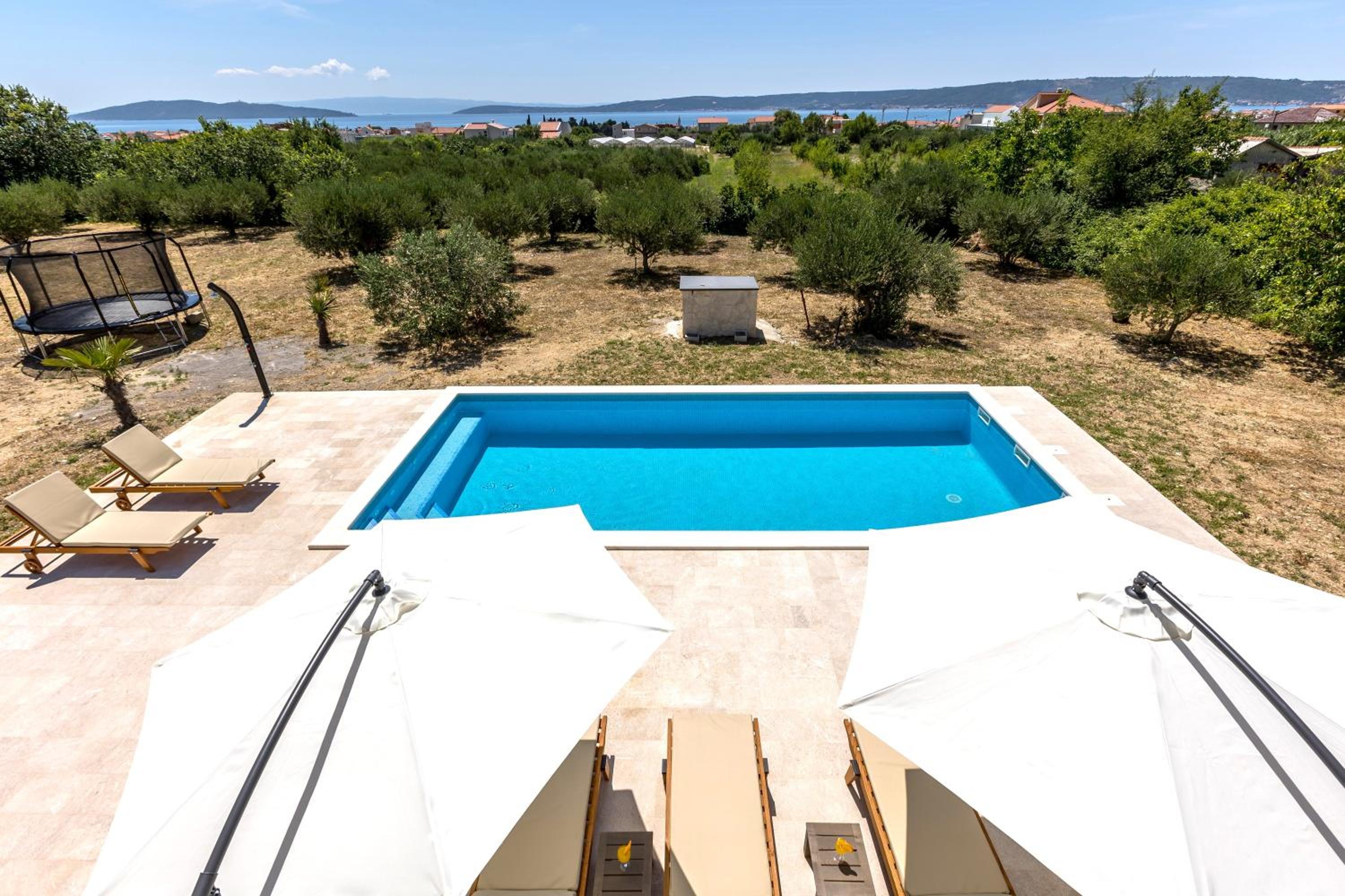 Villa Summertime