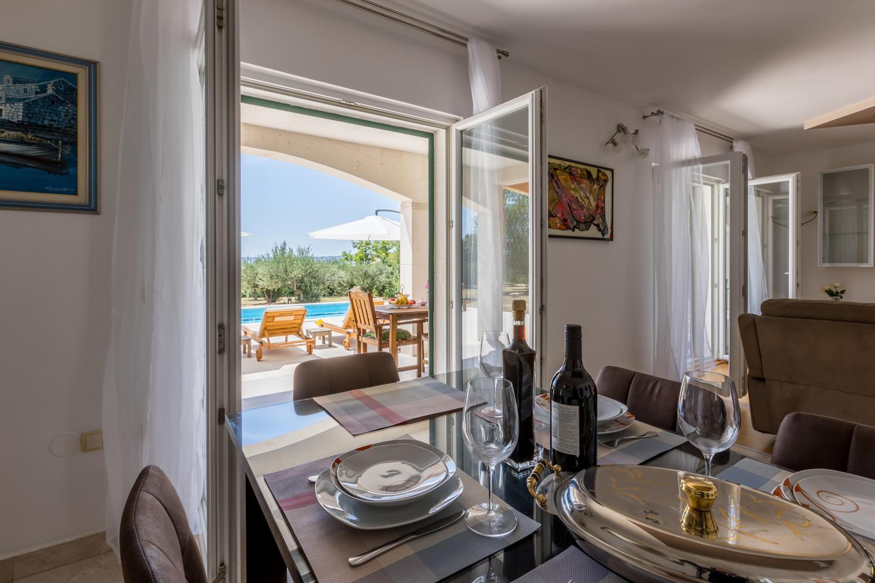 Villa Summertime