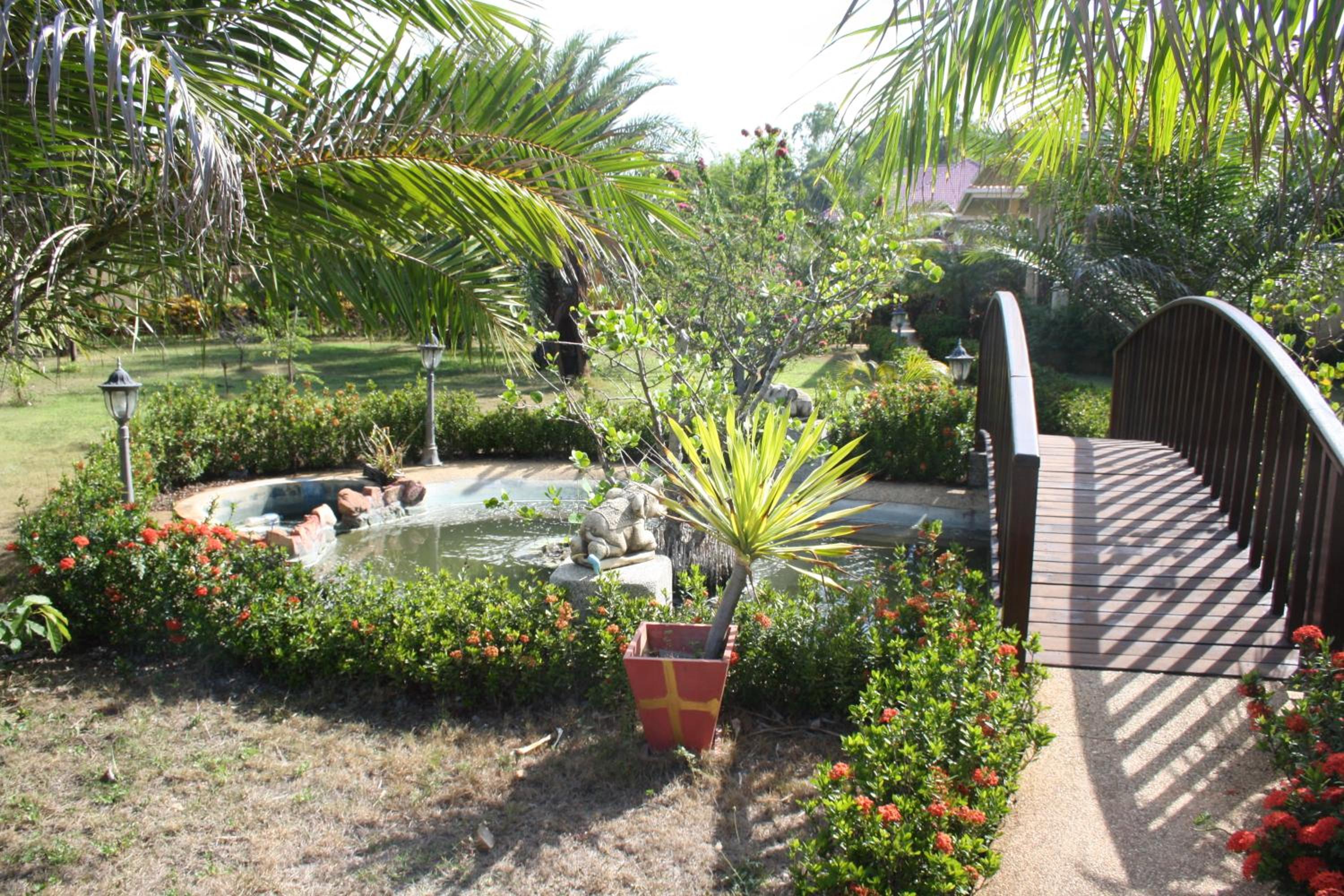 Ao Thai Resort