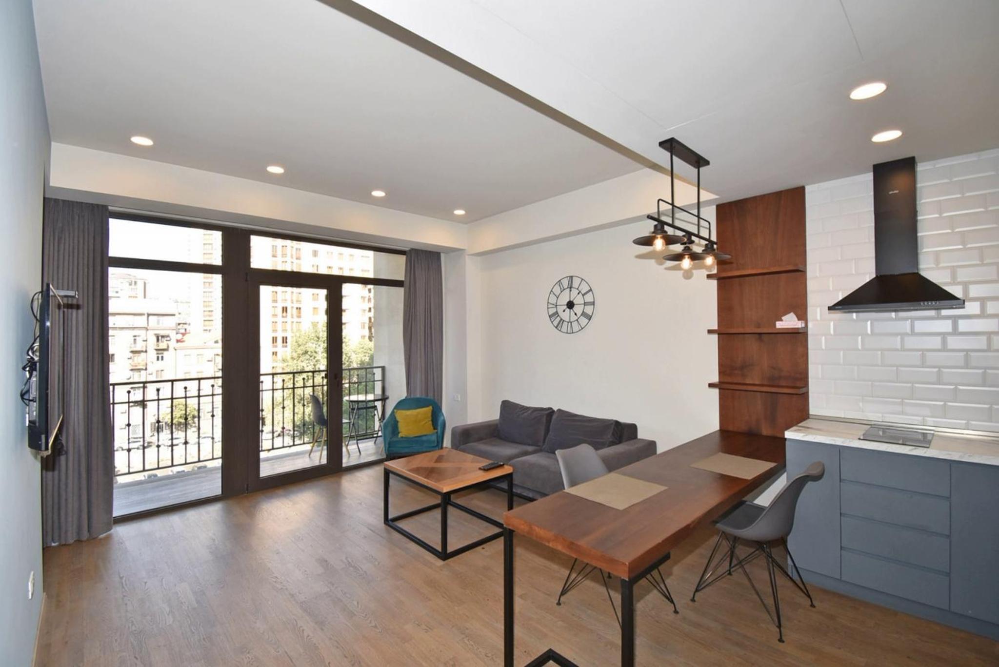 Relaxing Apartment One-BDR w/Balcony