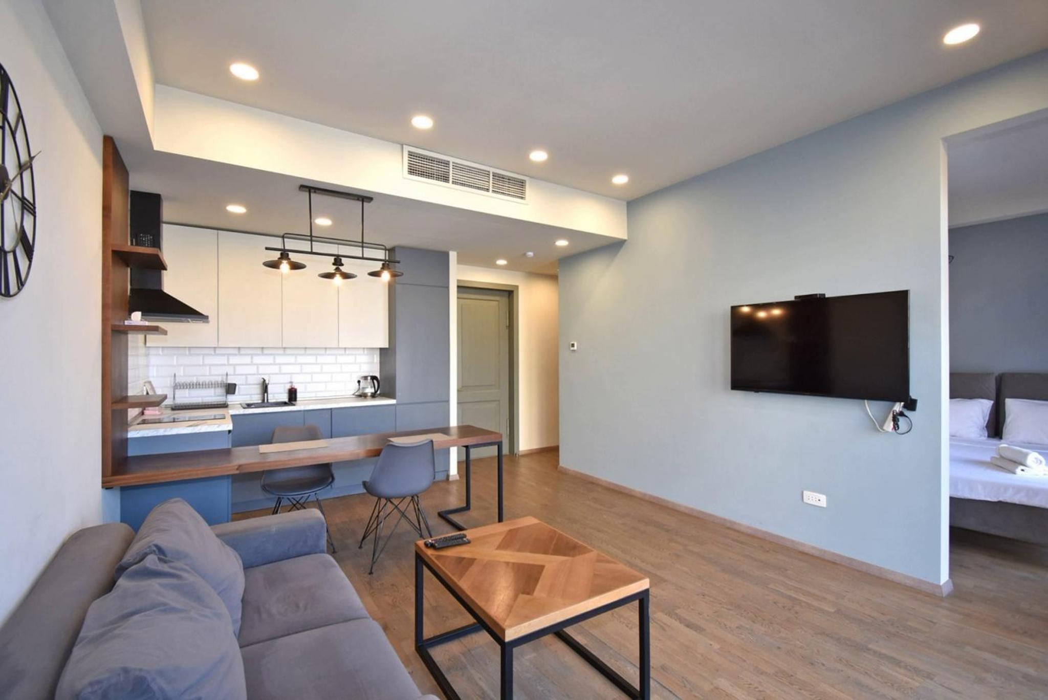 Relaxing Apartment One-BDR w/Balcony