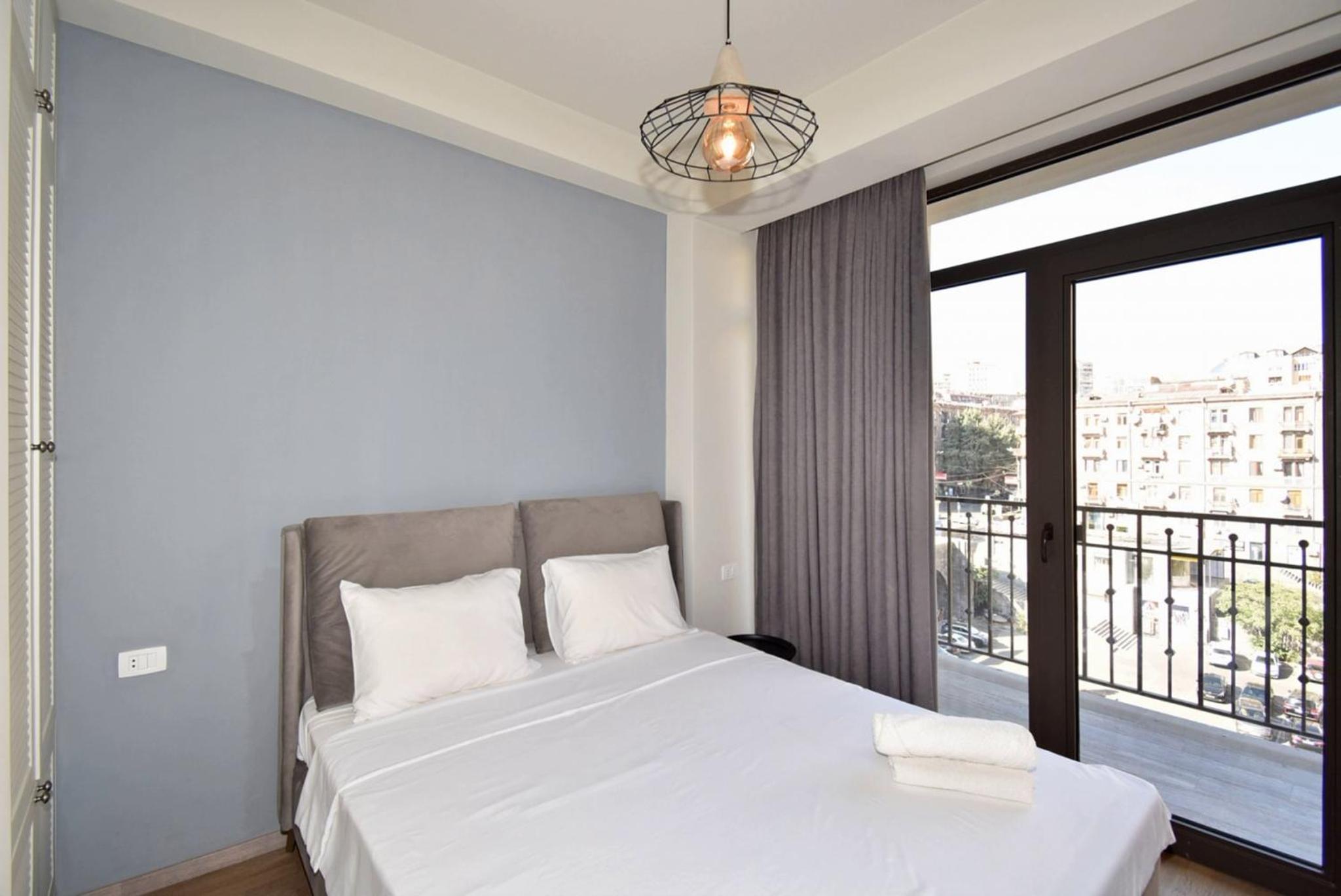 Relaxing Apartment One-BDR w/Balcony