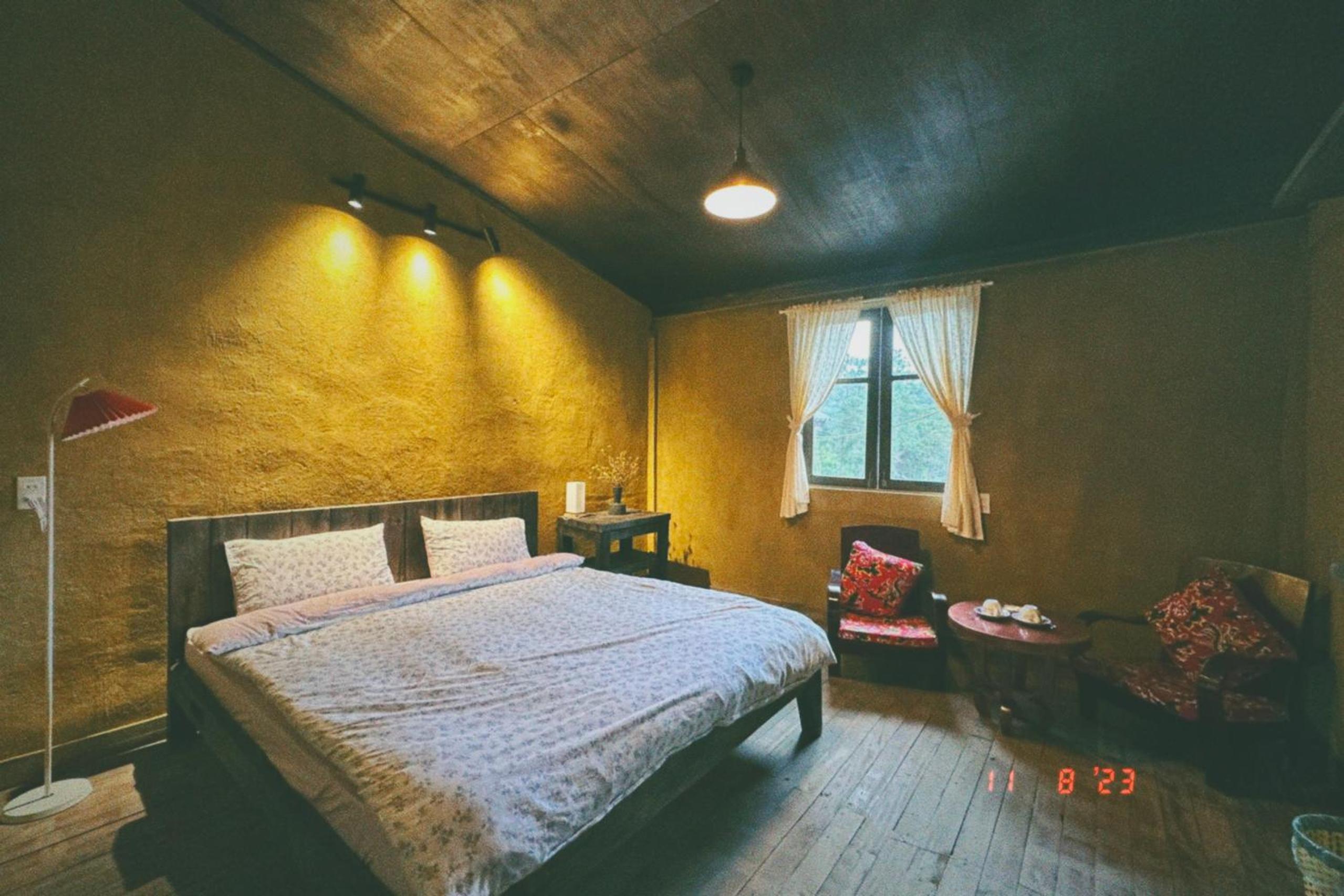 Maison de Hill Home