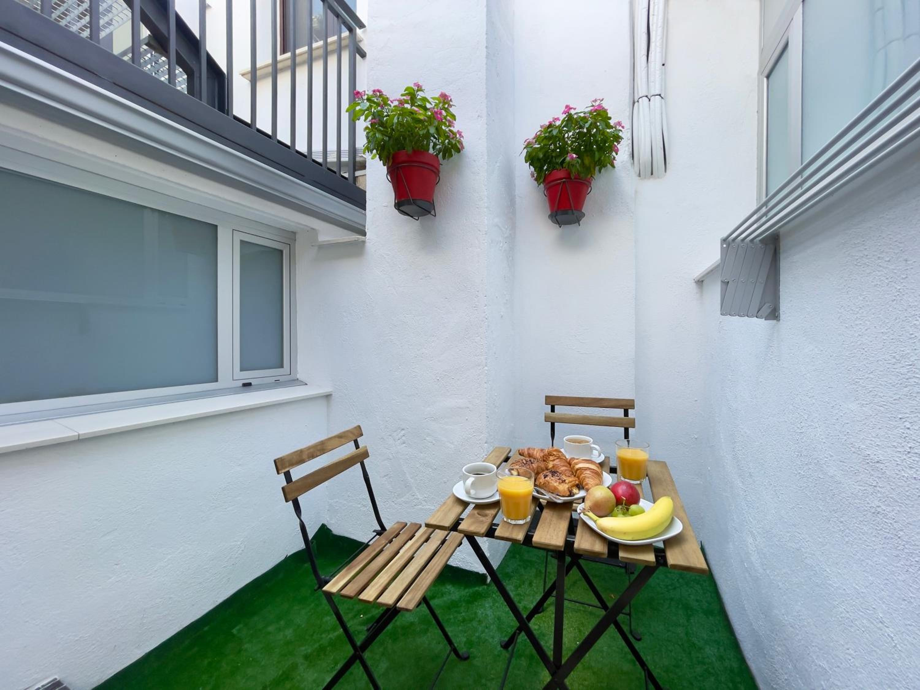 balance & terrace