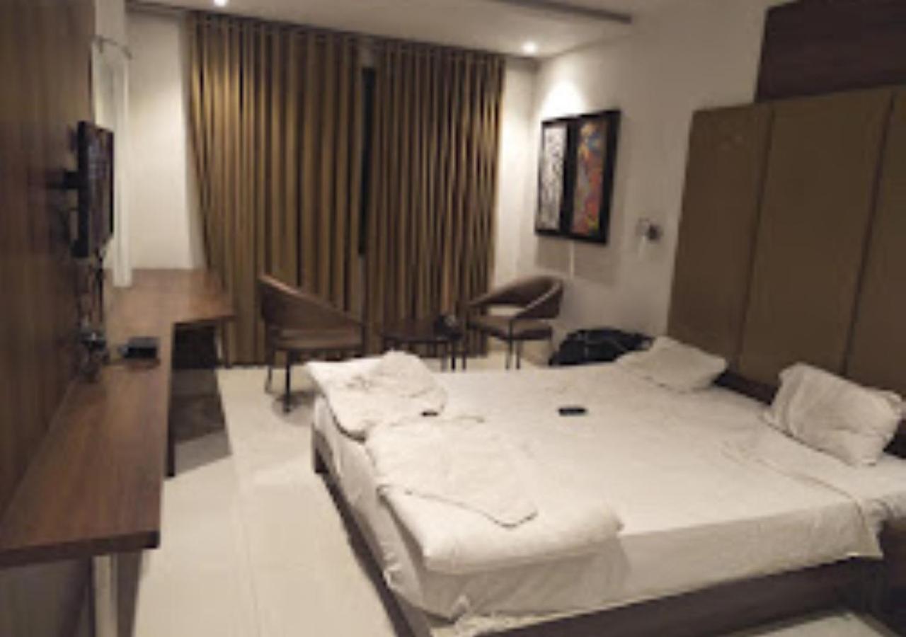 Celebration Bar And Restaurant Maharashtra