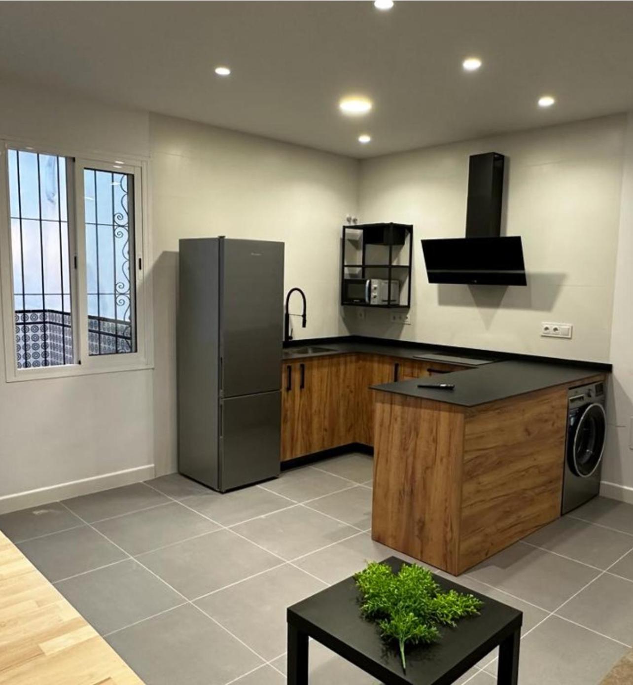 Cozy Apartment Malaga Center near Teatro Cervantes