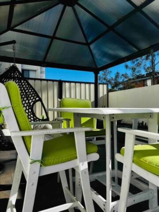 2Bedrooms 2Bathrooms Oasis in Parramatta w parking