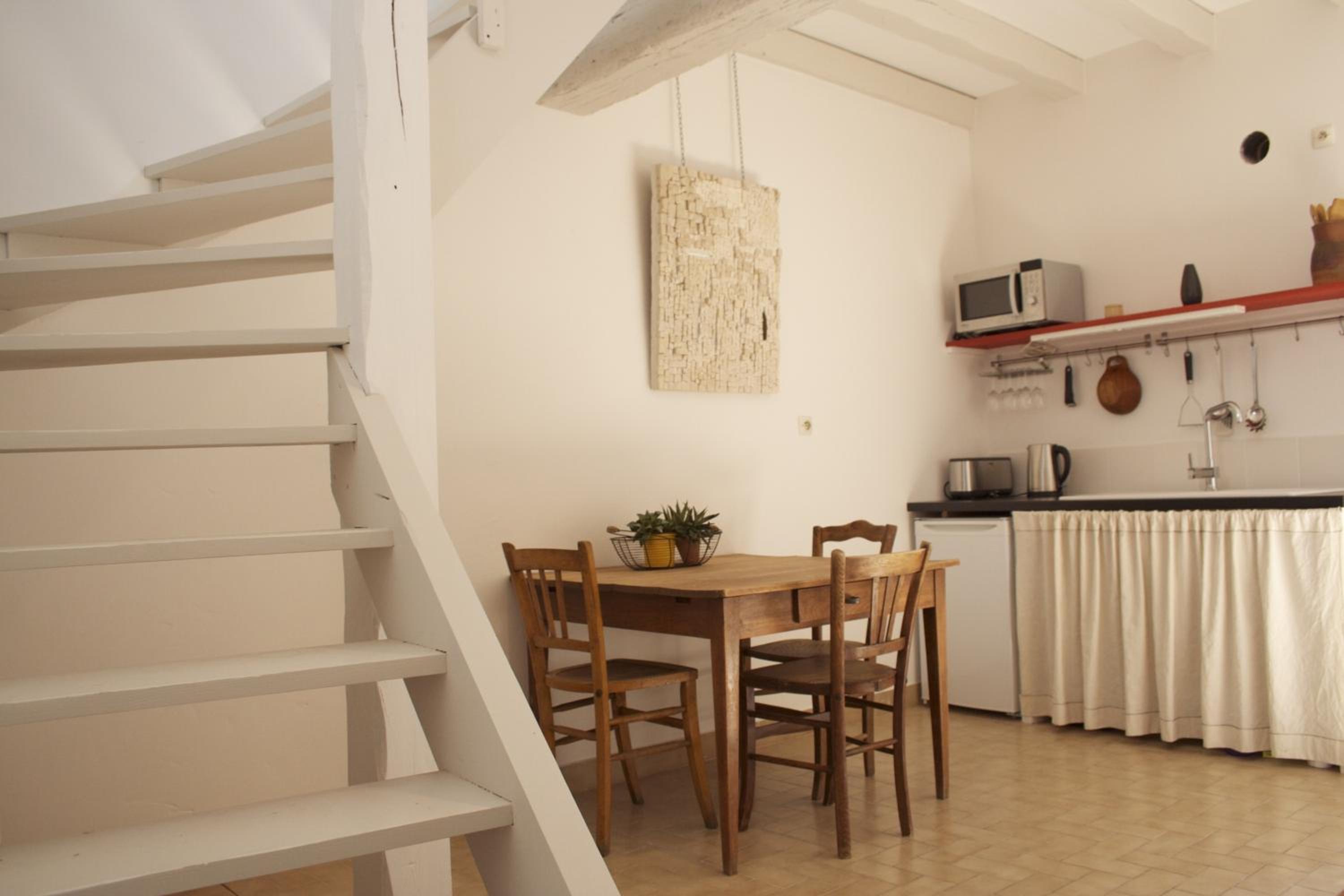La Petite Maison d'à Côté view 2
