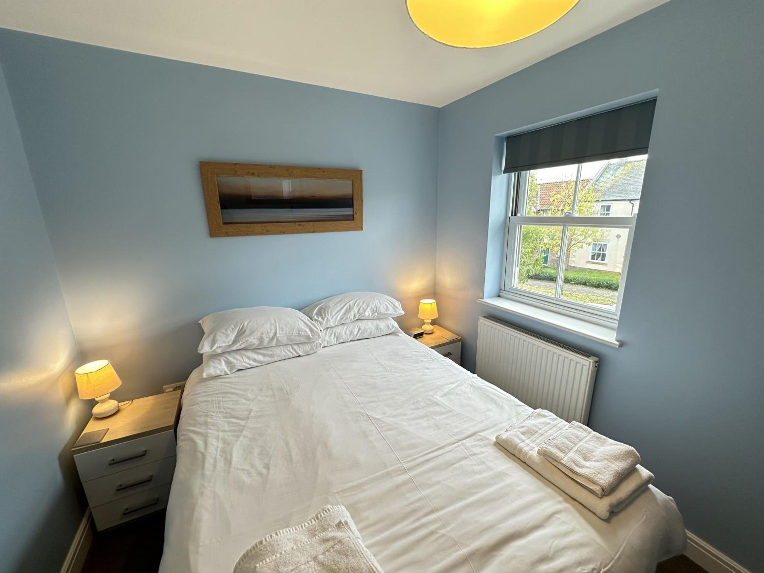 Greenwich Cottage - Part of the The Bay Filey Holiday Village with pool, gym and direct beach access, pub, restaurant, tennis and meadows walks