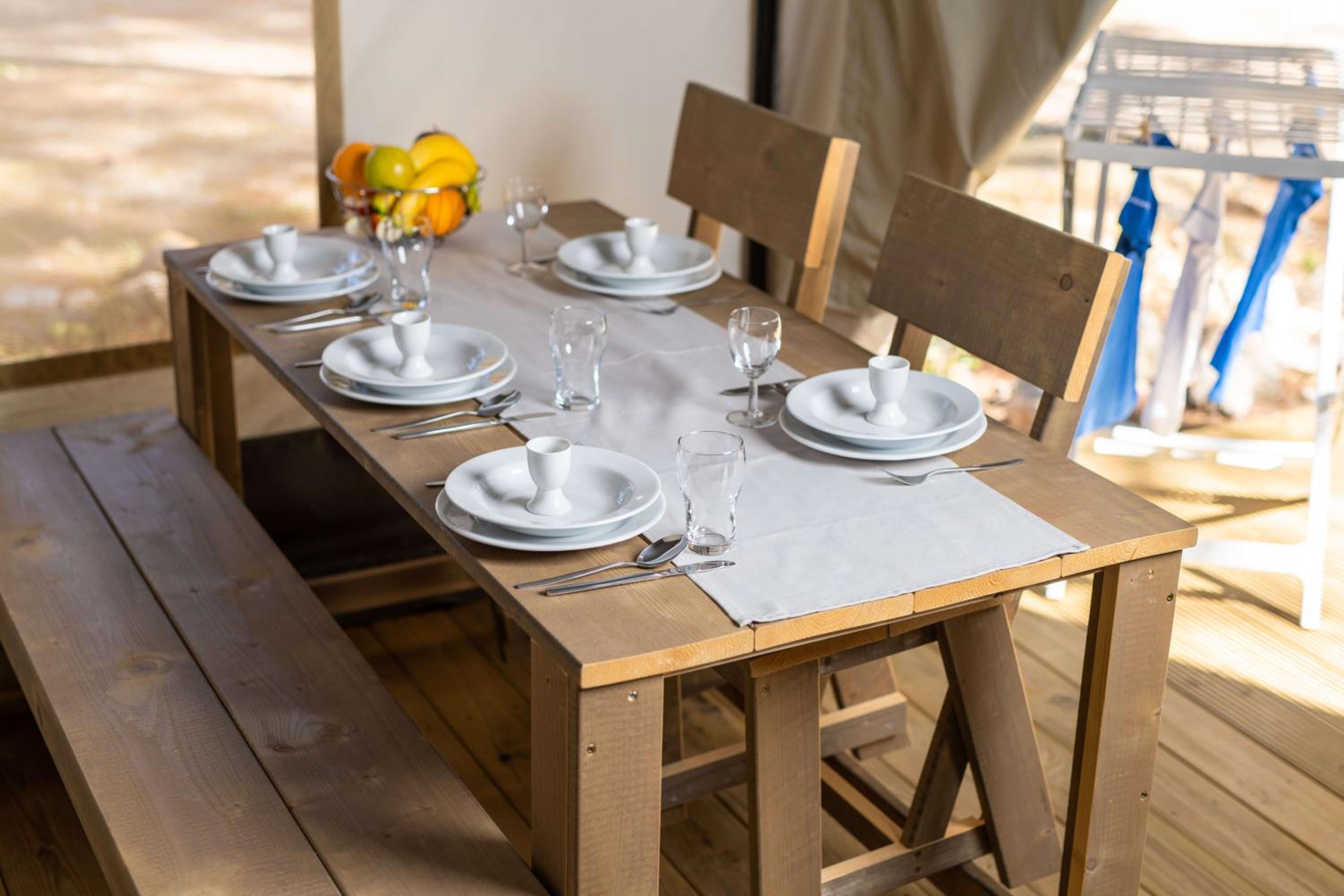 Easyatent Safari tent Lanterna view 2