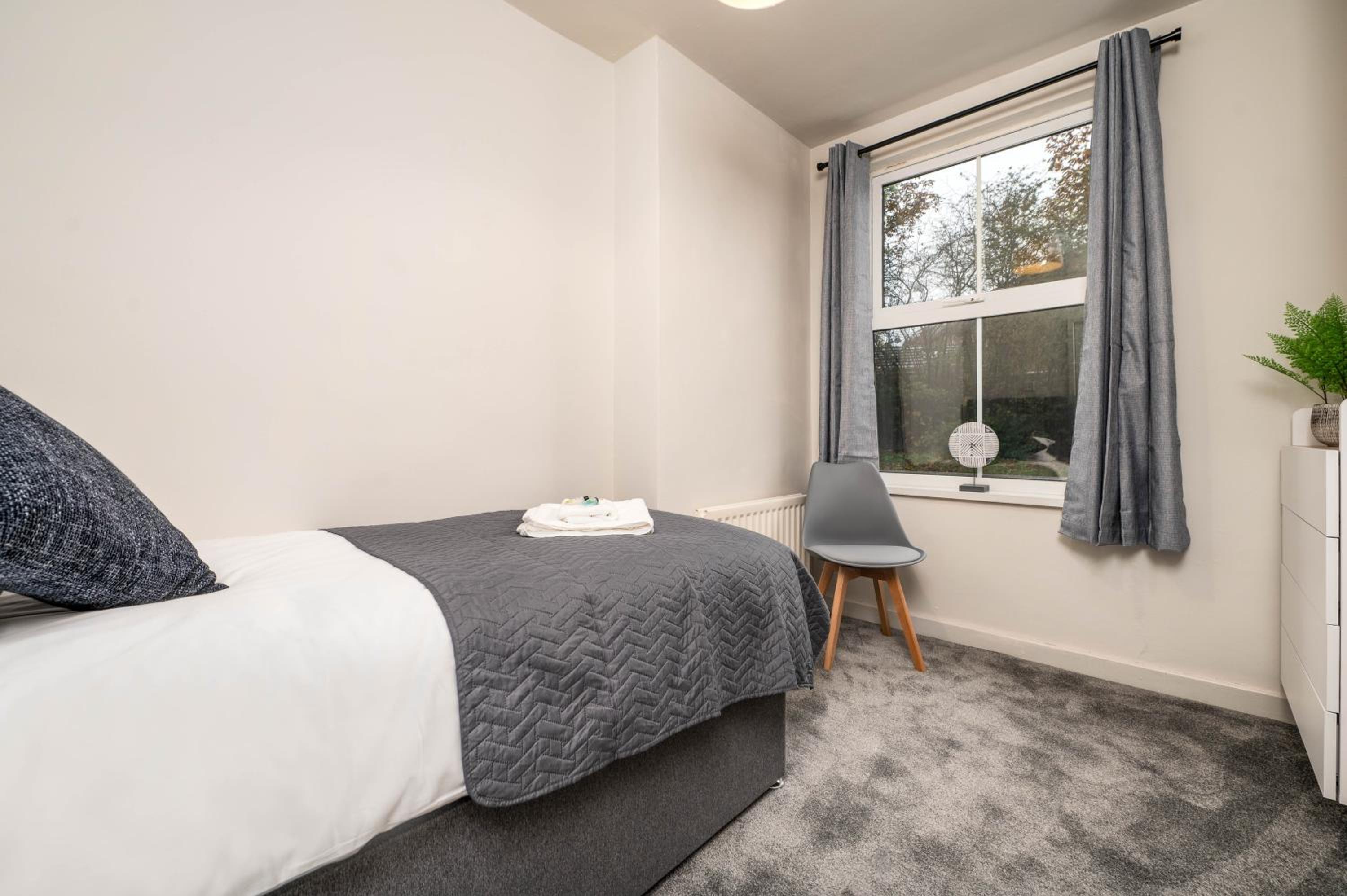 Watling Apartments Tamworth