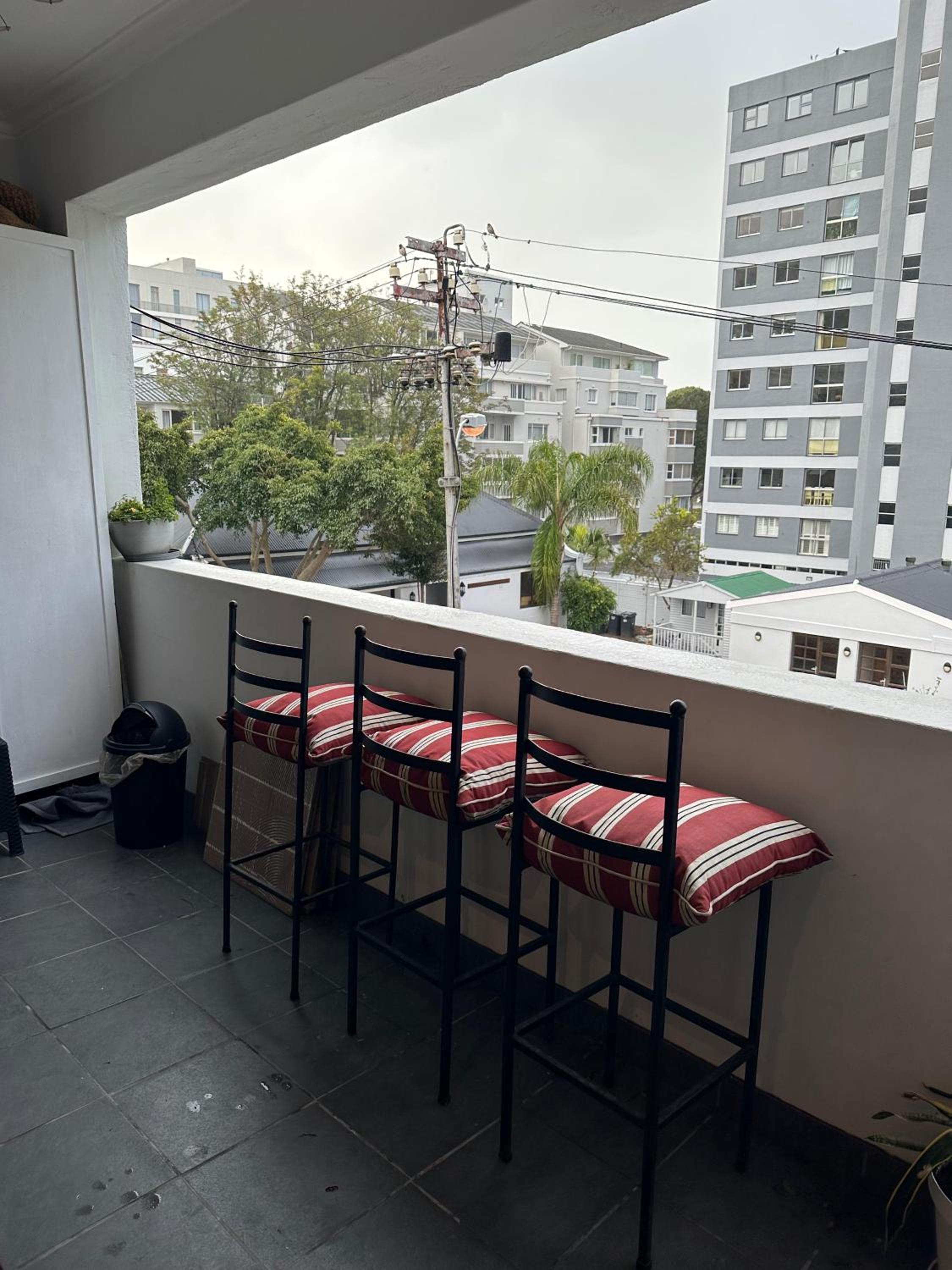 Private Room in Green Point - Atlantic Seaboard - Cape Town view 3