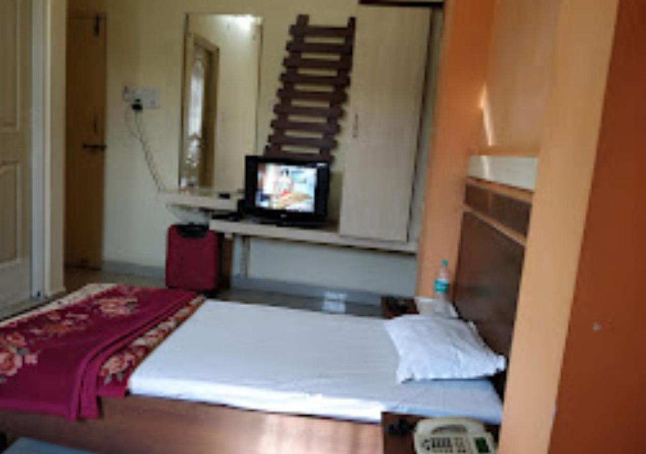 Photo 11