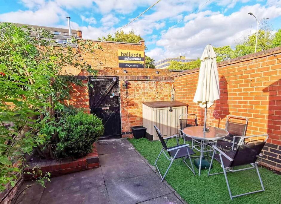 2 Bedroom Duplex Apartment