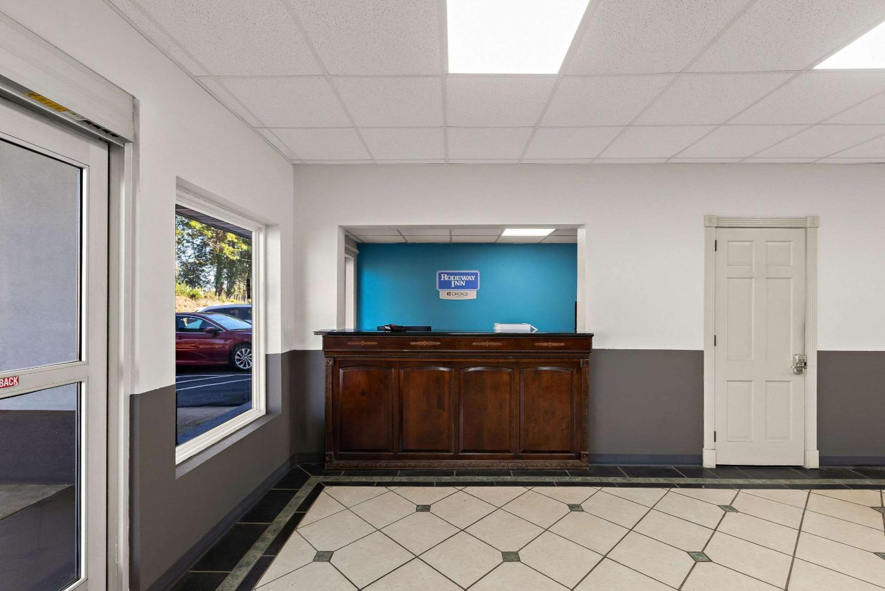 Rodeway Inn Commerce, Φωτογραφία 34