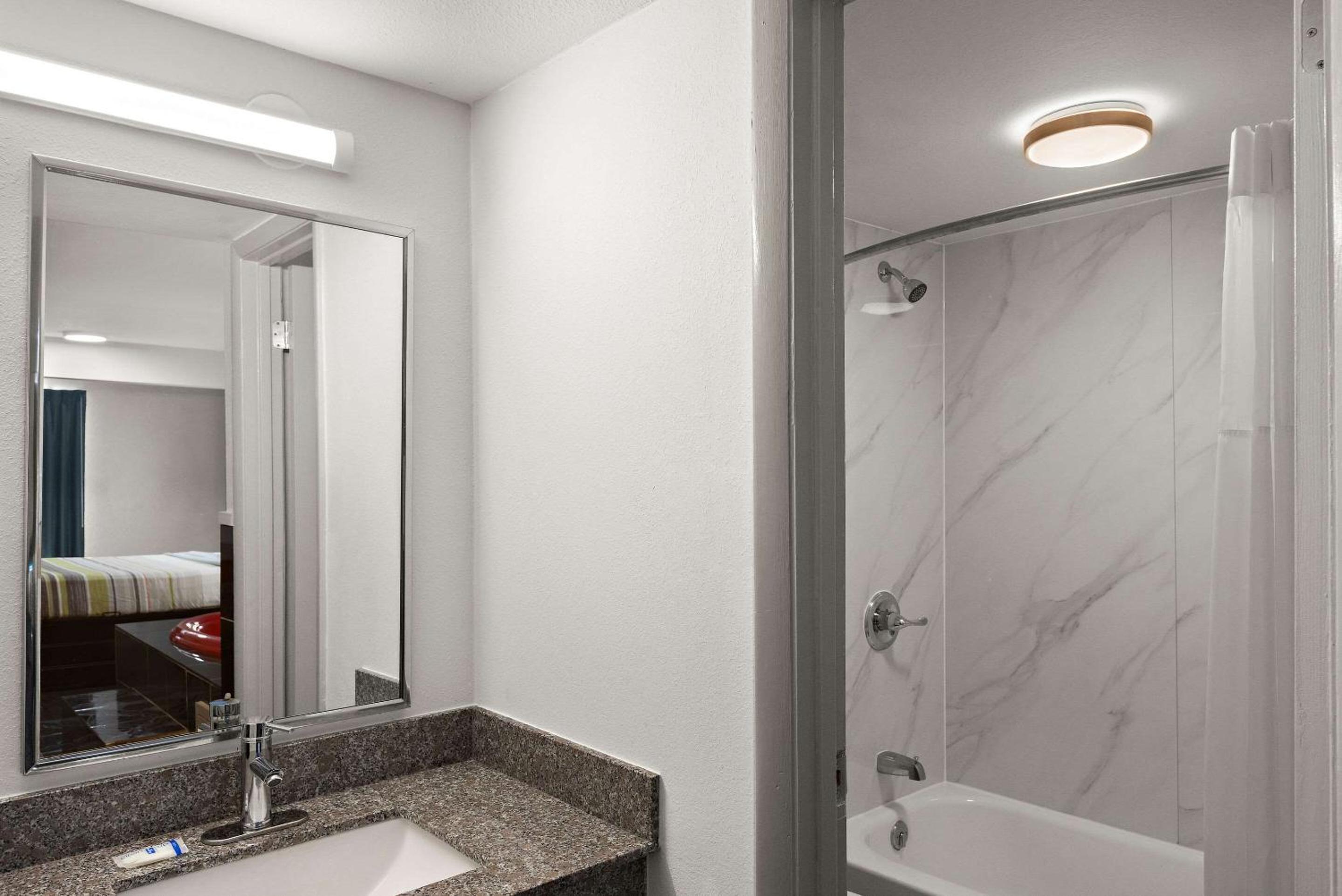 Rodeway Inn Commerce, Φωτογραφία 42
