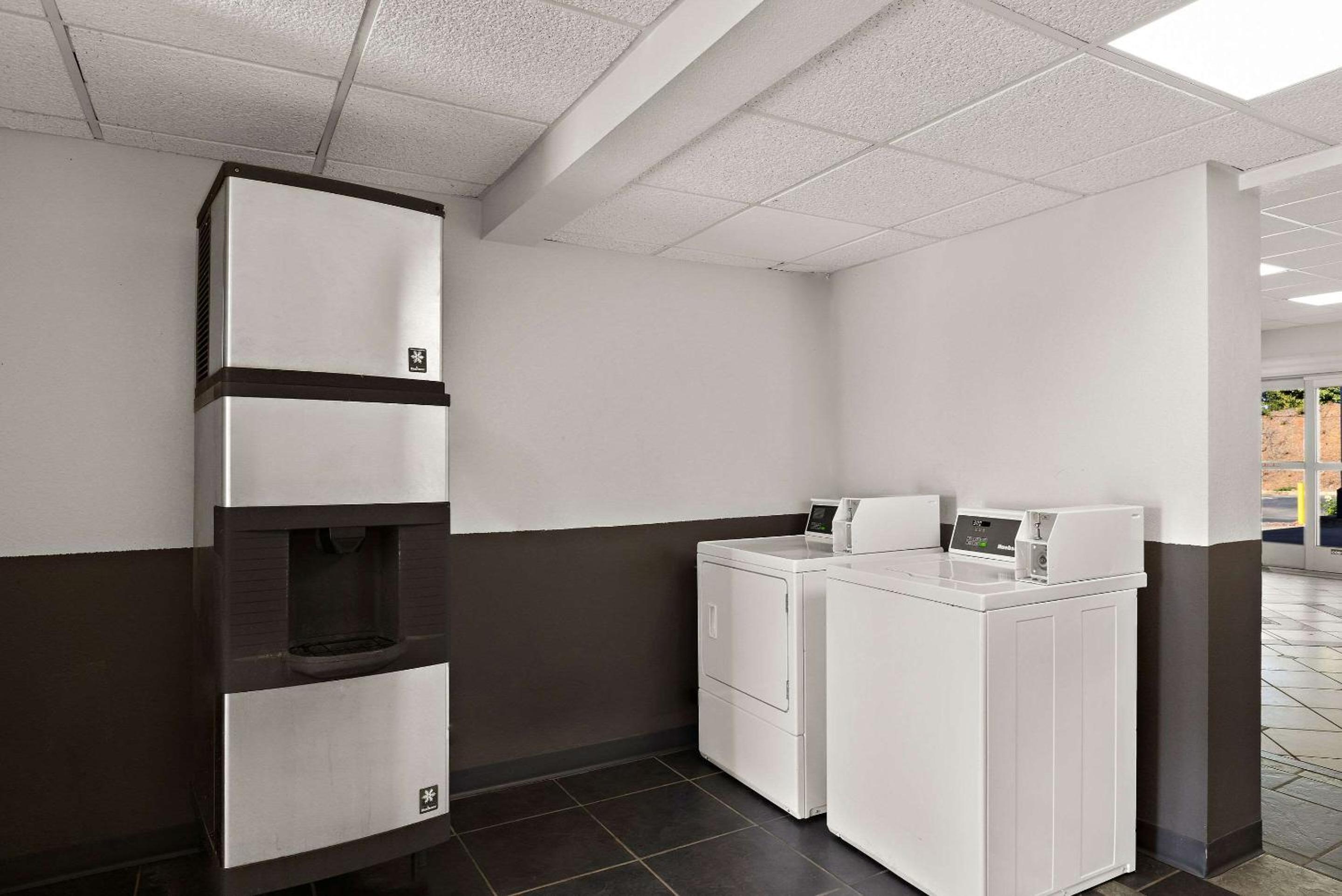 Rodeway Inn Commerce, Φωτογραφία 23