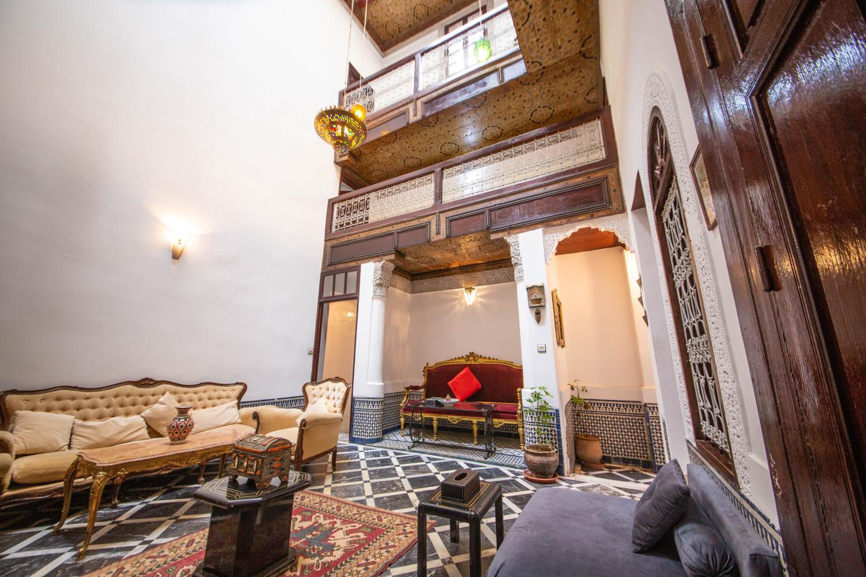 lounge