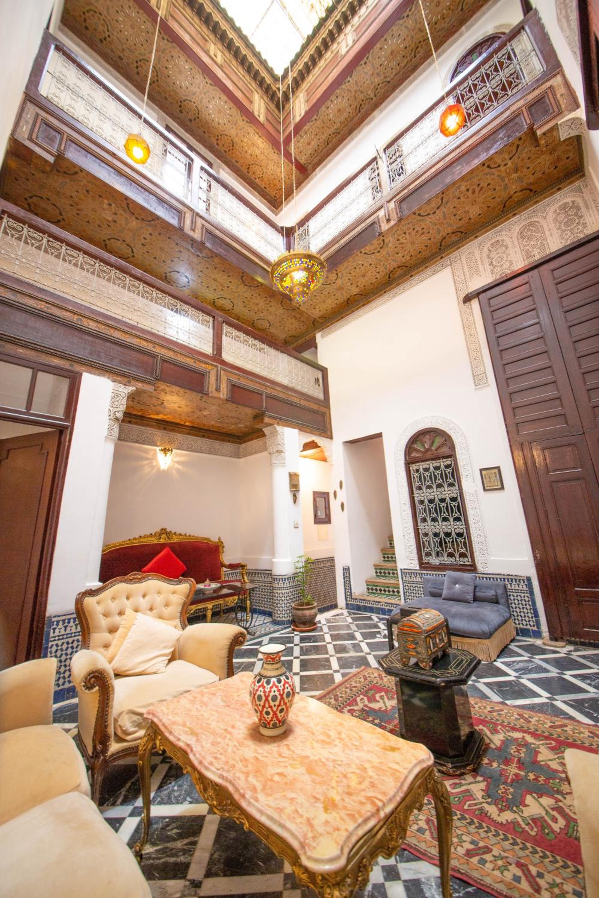 lounge