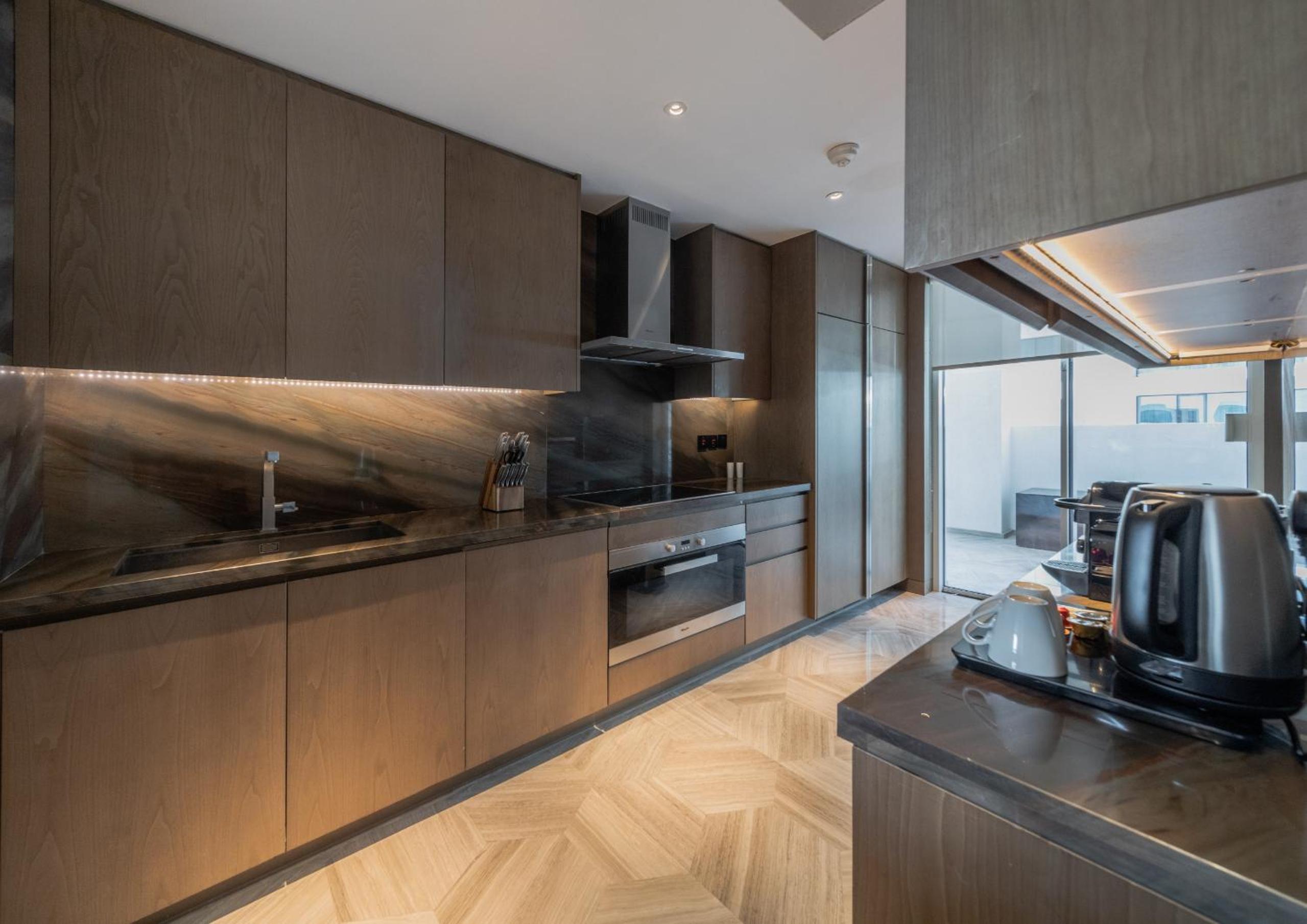 EDEN'S Homes & Villas - FIVE Palm Residences Penthouses