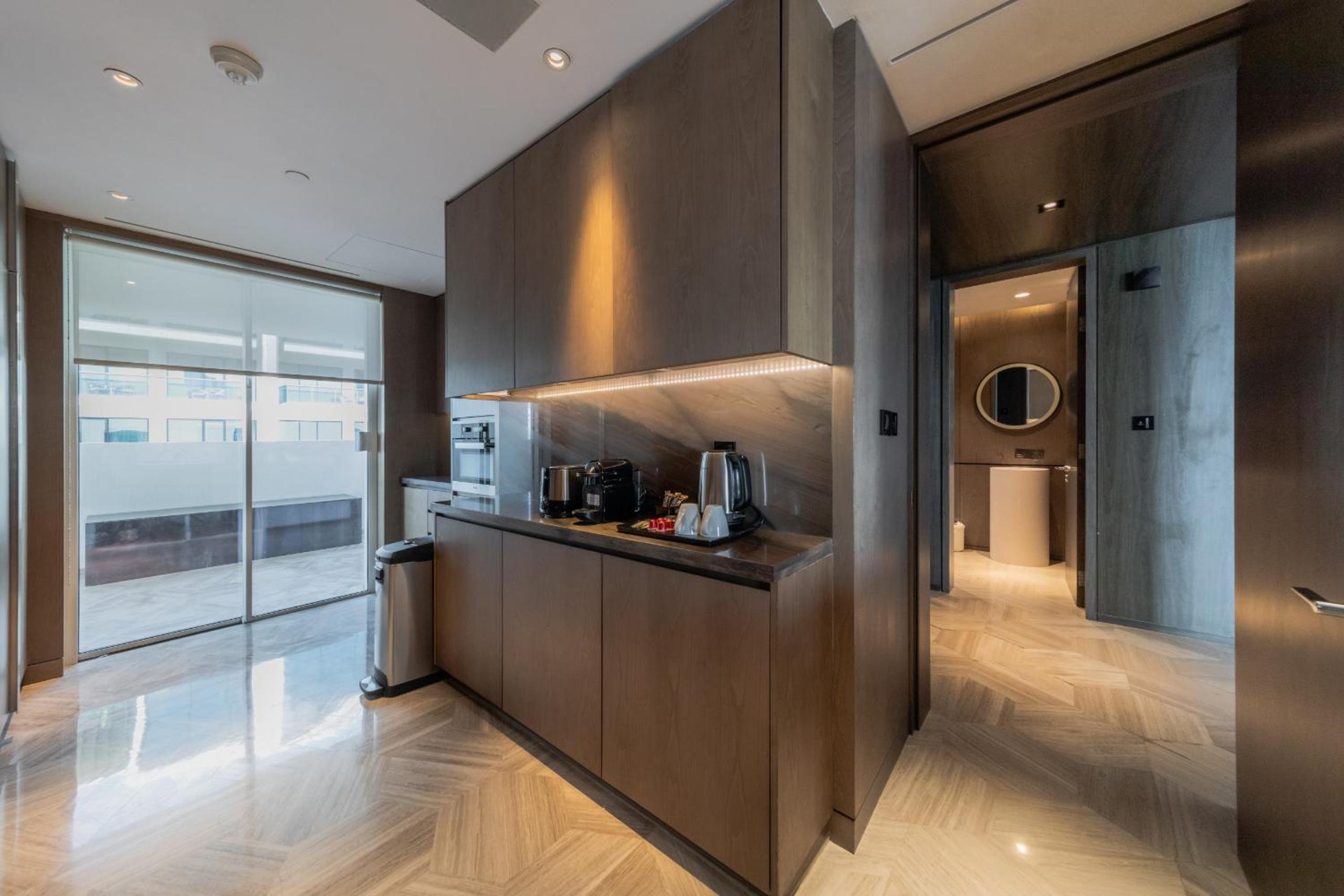 EDEN'S Homes & Villas - FIVE Palm Residences Penthouses