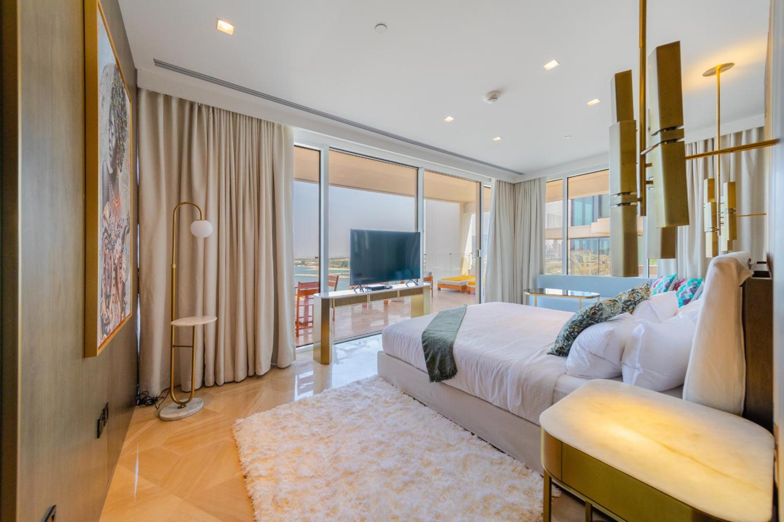 EDEN'S Homes & Villas - FIVE Palm Residences Penthouses