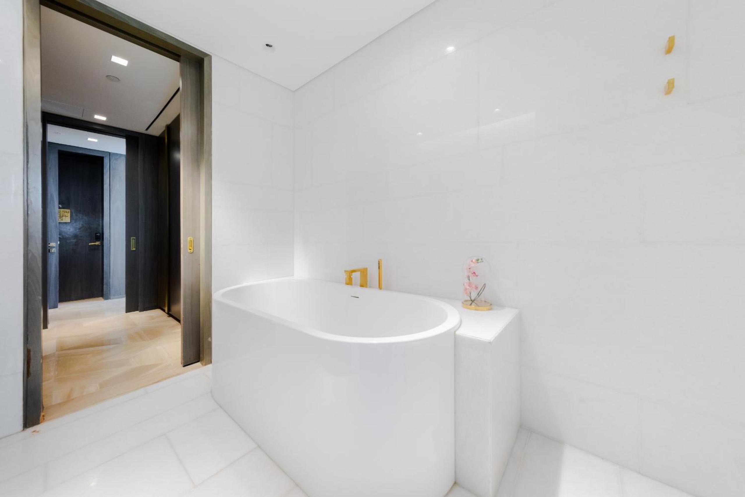 EDEN'S Homes & Villas - FIVE Palm Residences Penthouses