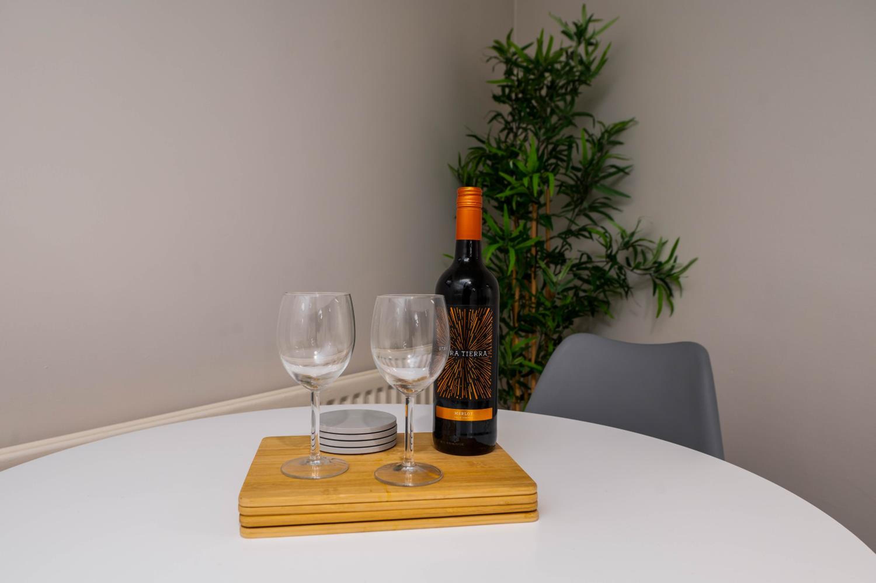 Watling Apartments Tamworth
