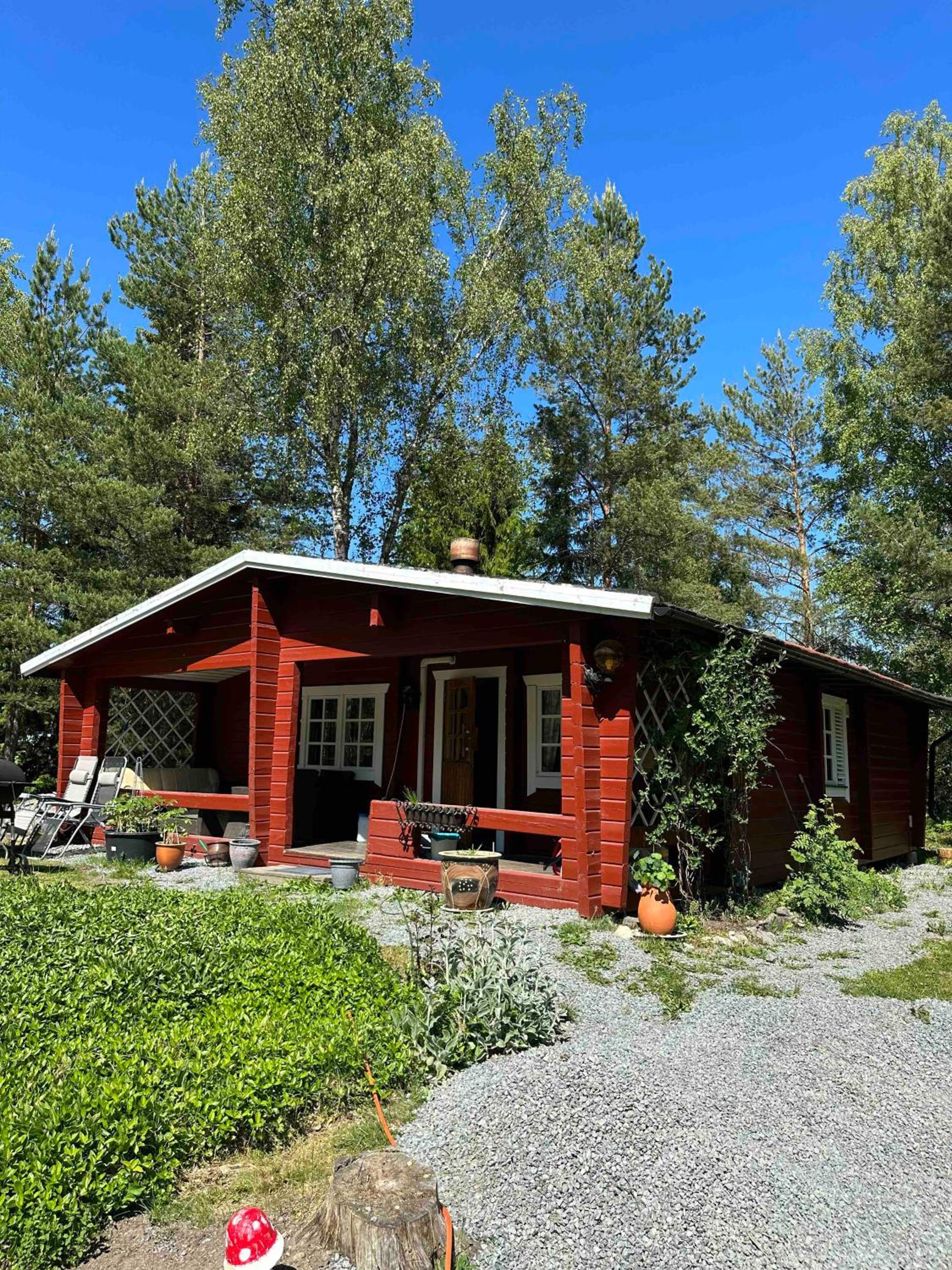 Near Kapellskär Port - A Cosy Cottage in Norrtälje